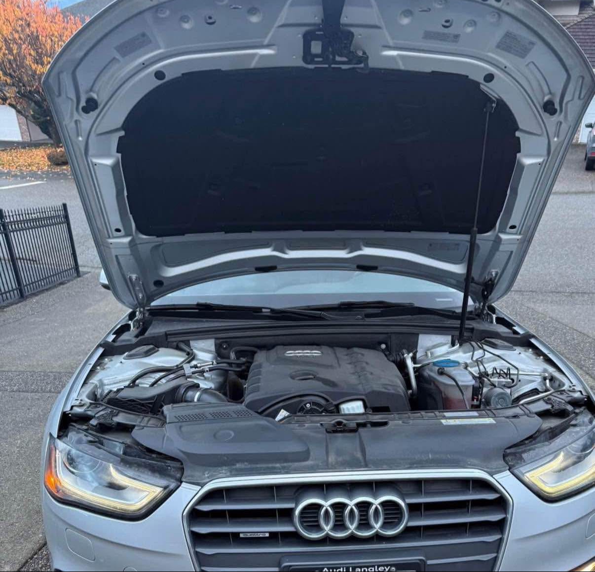 Photo 12 from auction – 2014 AUDI A4 TECHNIK with VIN WAUKFCFL2EN014175