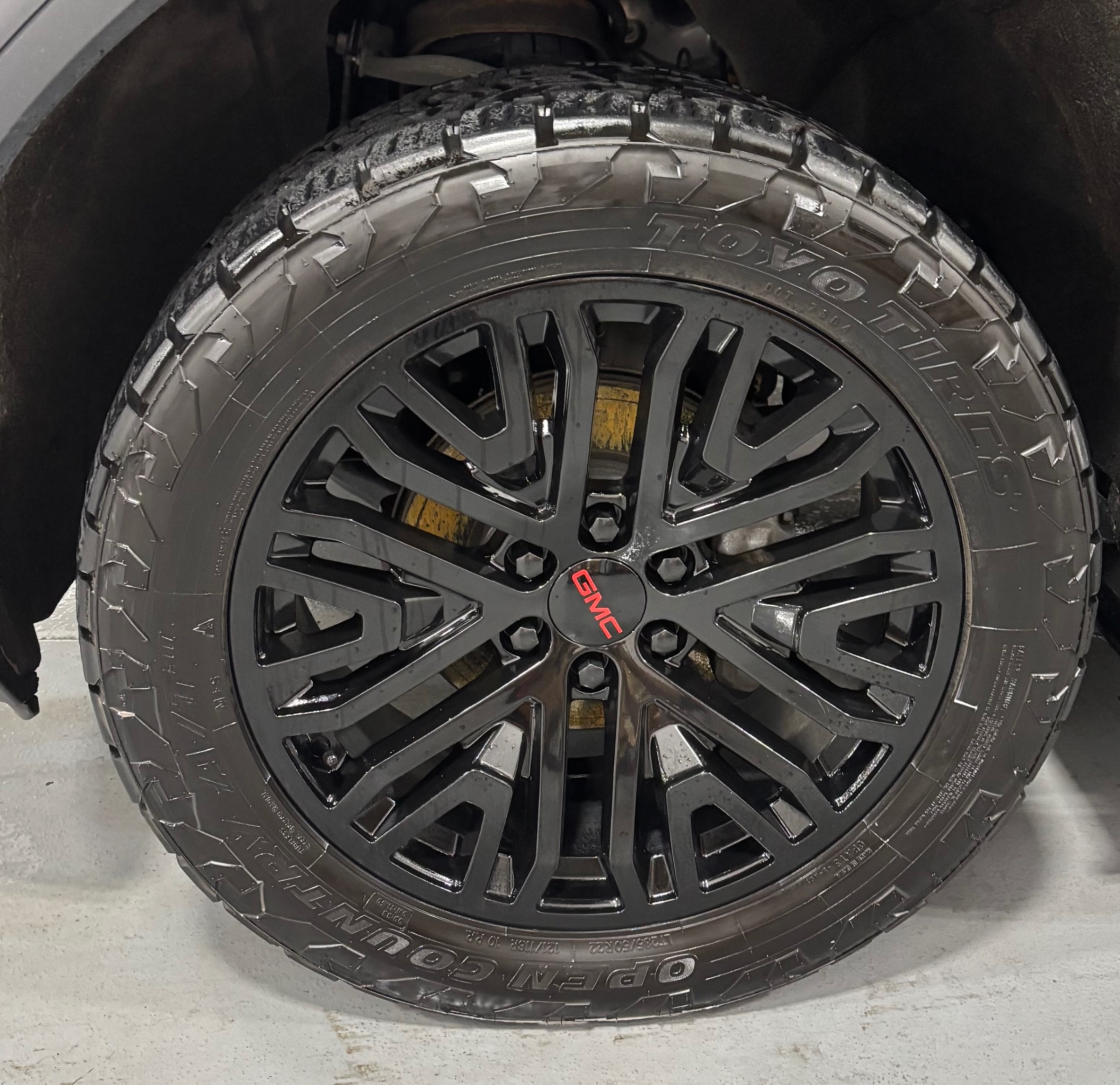 Photo 7 from auction – 2023 GMC SIERRA 1500 DENALI with VIN 3GTUUGED1PG243249