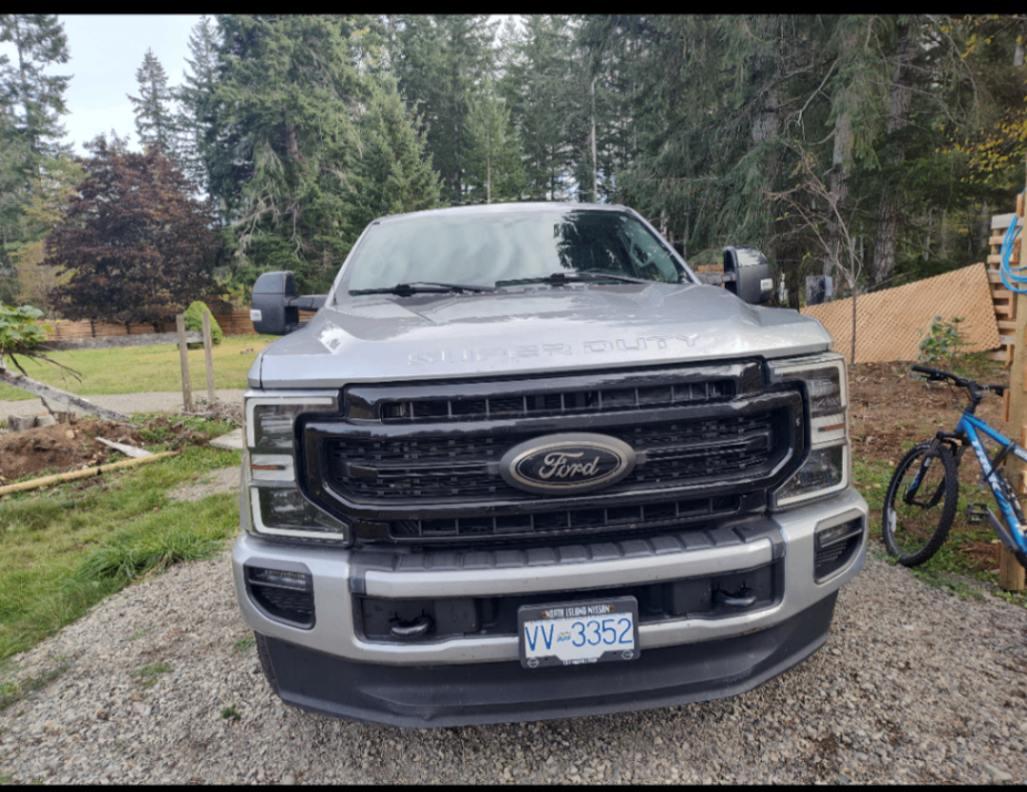 Снимка 6 от търг – 2021 FORD SUPER DUTY F-350 SRW 4WD CREW CAB BOX с VIN 1FT8W3BT6MED64684