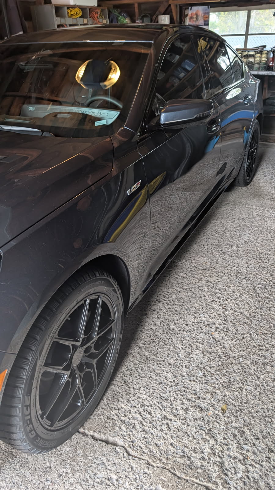 Снимка 17 от търг – 2026 CADILLAC CT5-V 4DR SDN с VIN 1G6DV5RW5T0107768