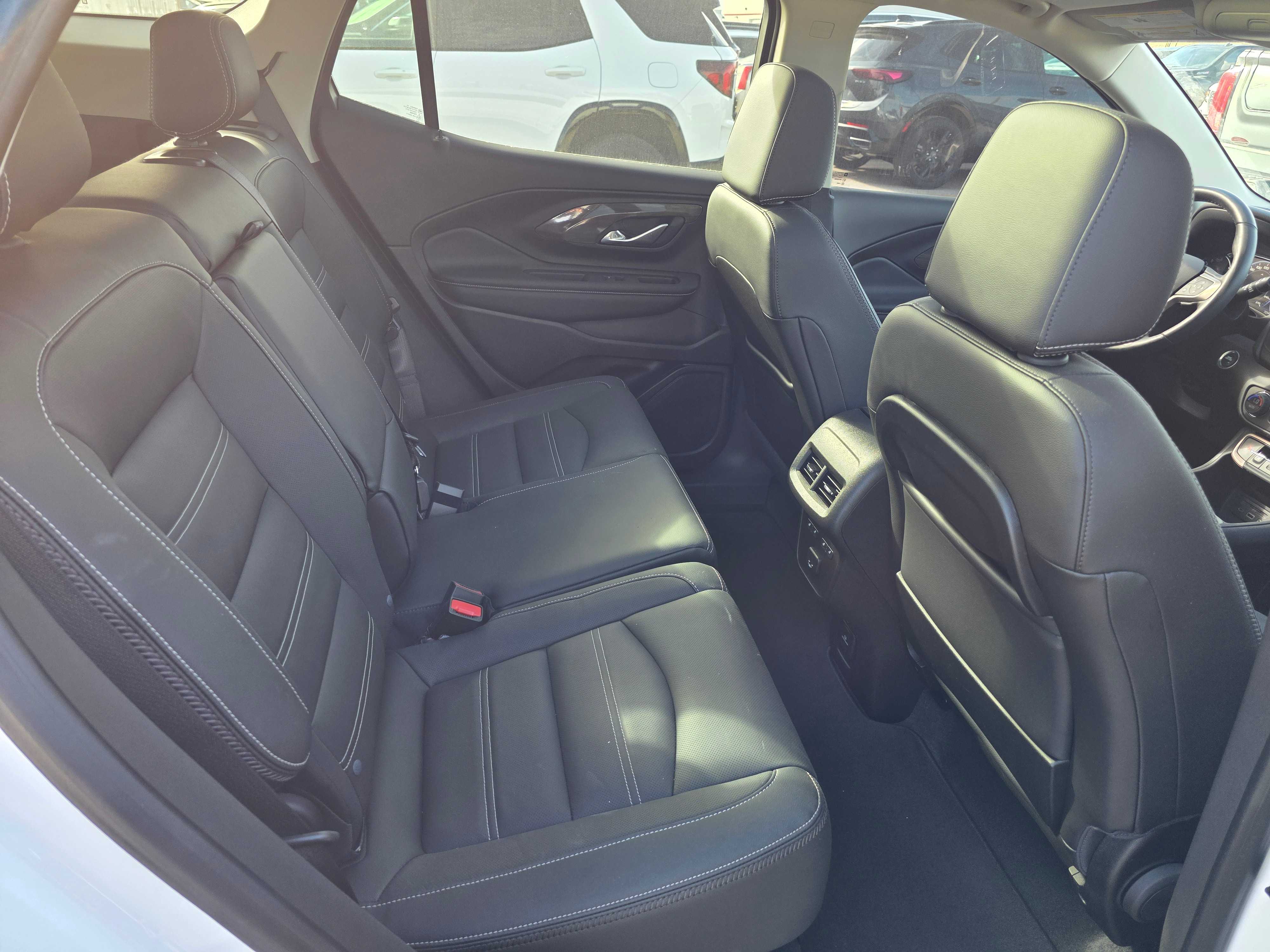 Photo 13 from auction – 2024 GMC TERRAIN DENALI with VIN 3GKALXEG9RL190119