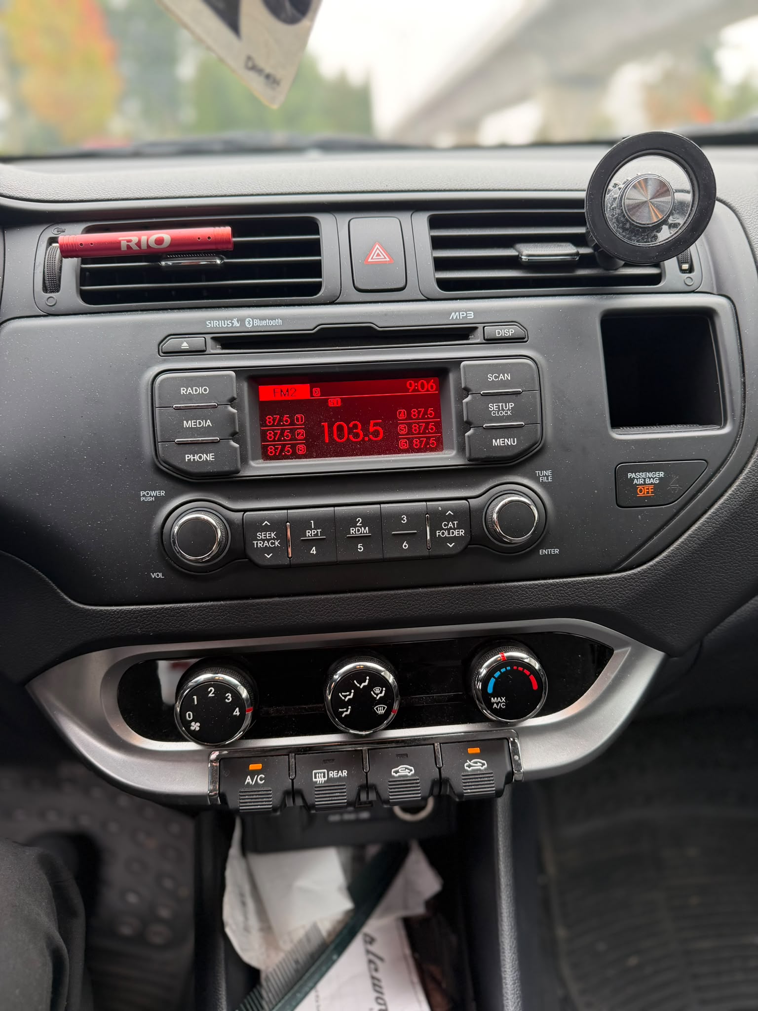 Фото 9 с аукциона – 2013 KIA RIO 4DR SDN с VIN KNADM4A37D6283664