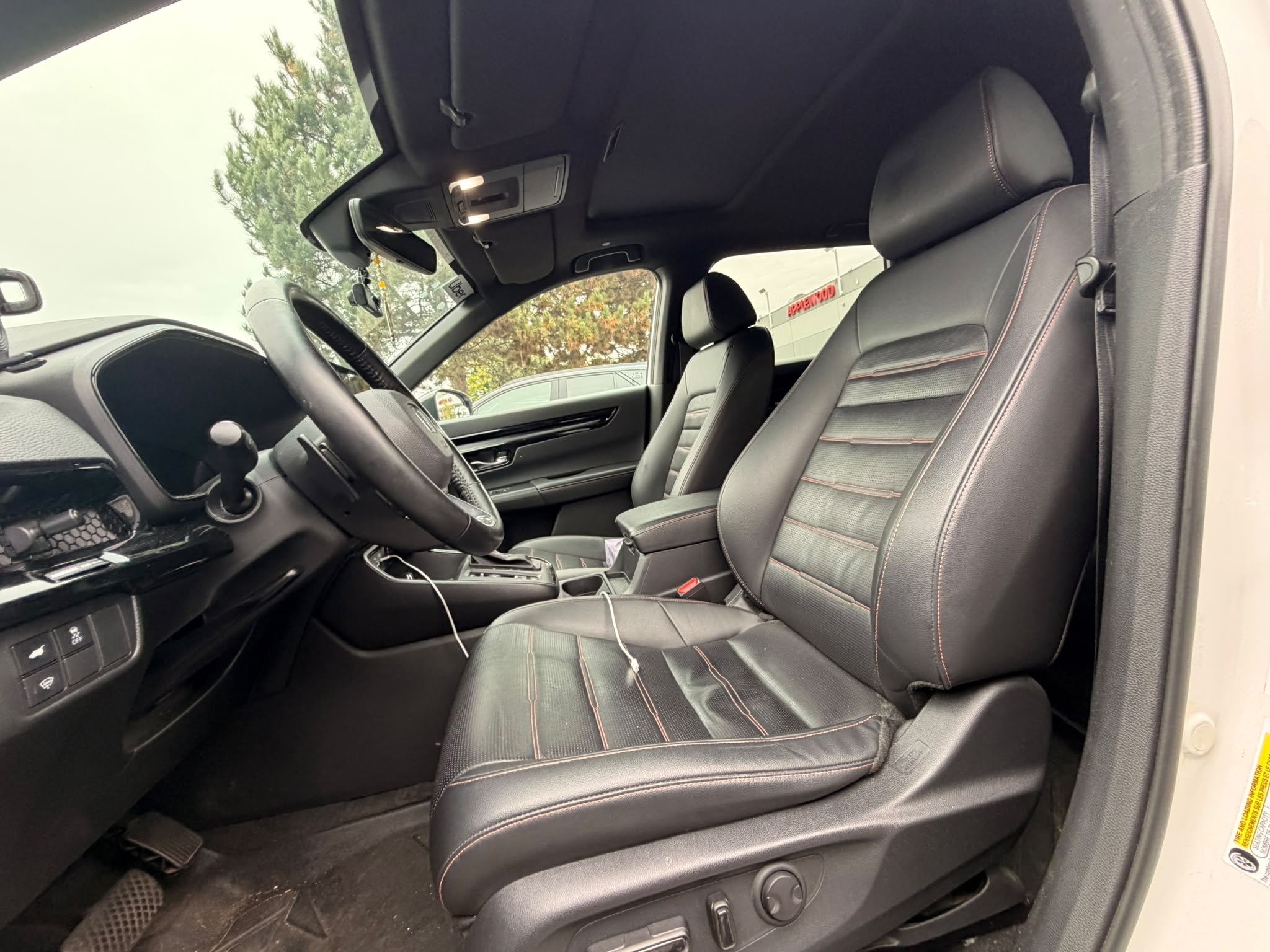 Снимка 5 от търг – 2024 HONDA CR-V HYBRID TOURING с VIN 2HKRS6H98RH208621