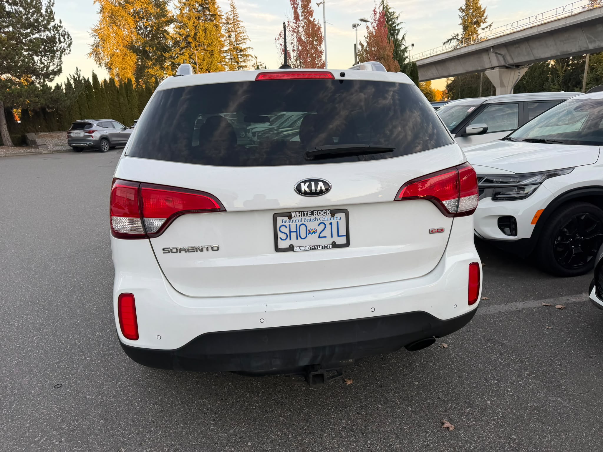 Снимка 8 от търг – 2015 KIA SORENTO LX с VIN 5XYKT3A64FG589111