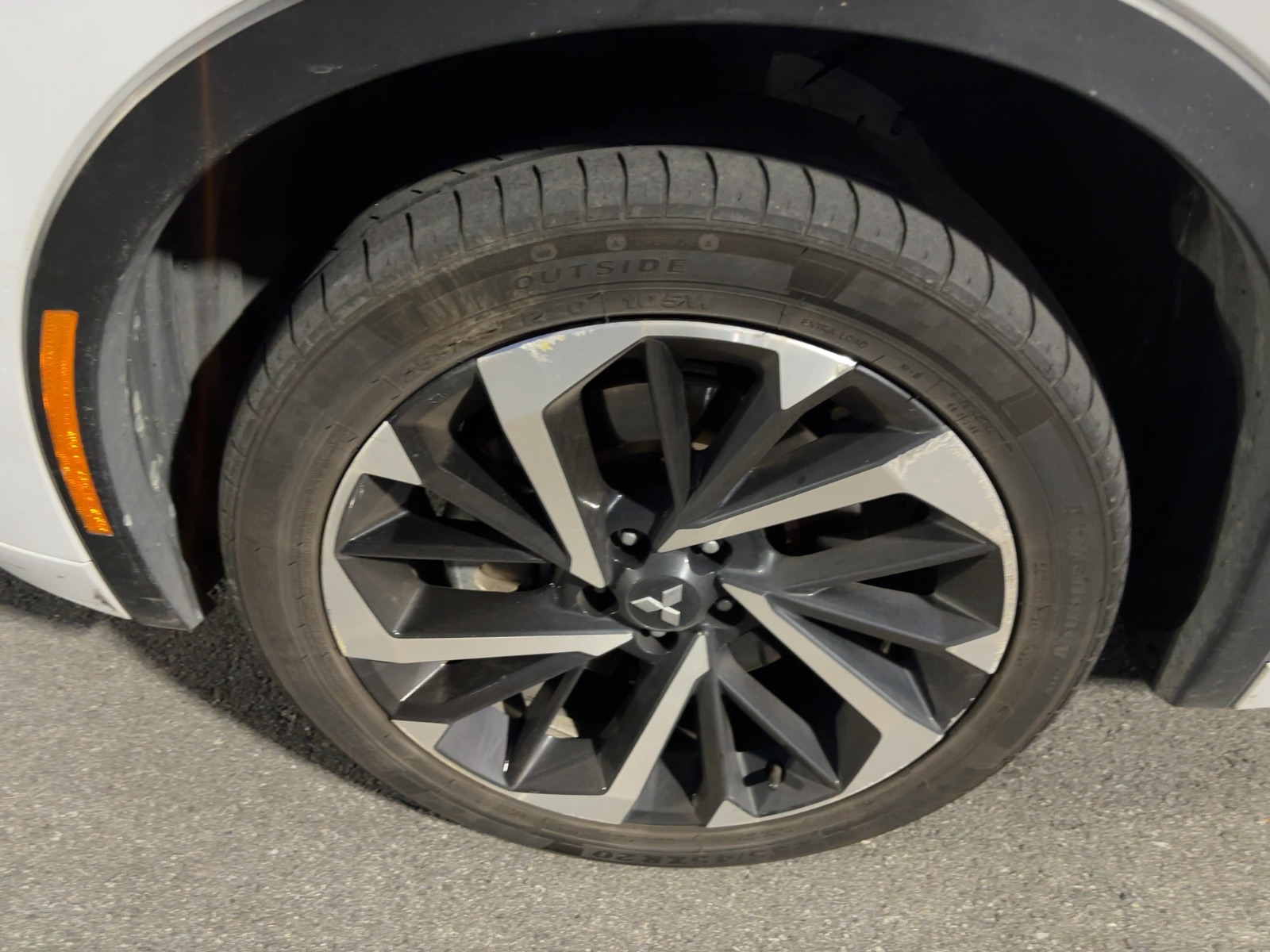 Снимка 7 от търг – 2024 MITSUBISHI OUTLANDER GT с VIN JA4J4WA87RZ620055