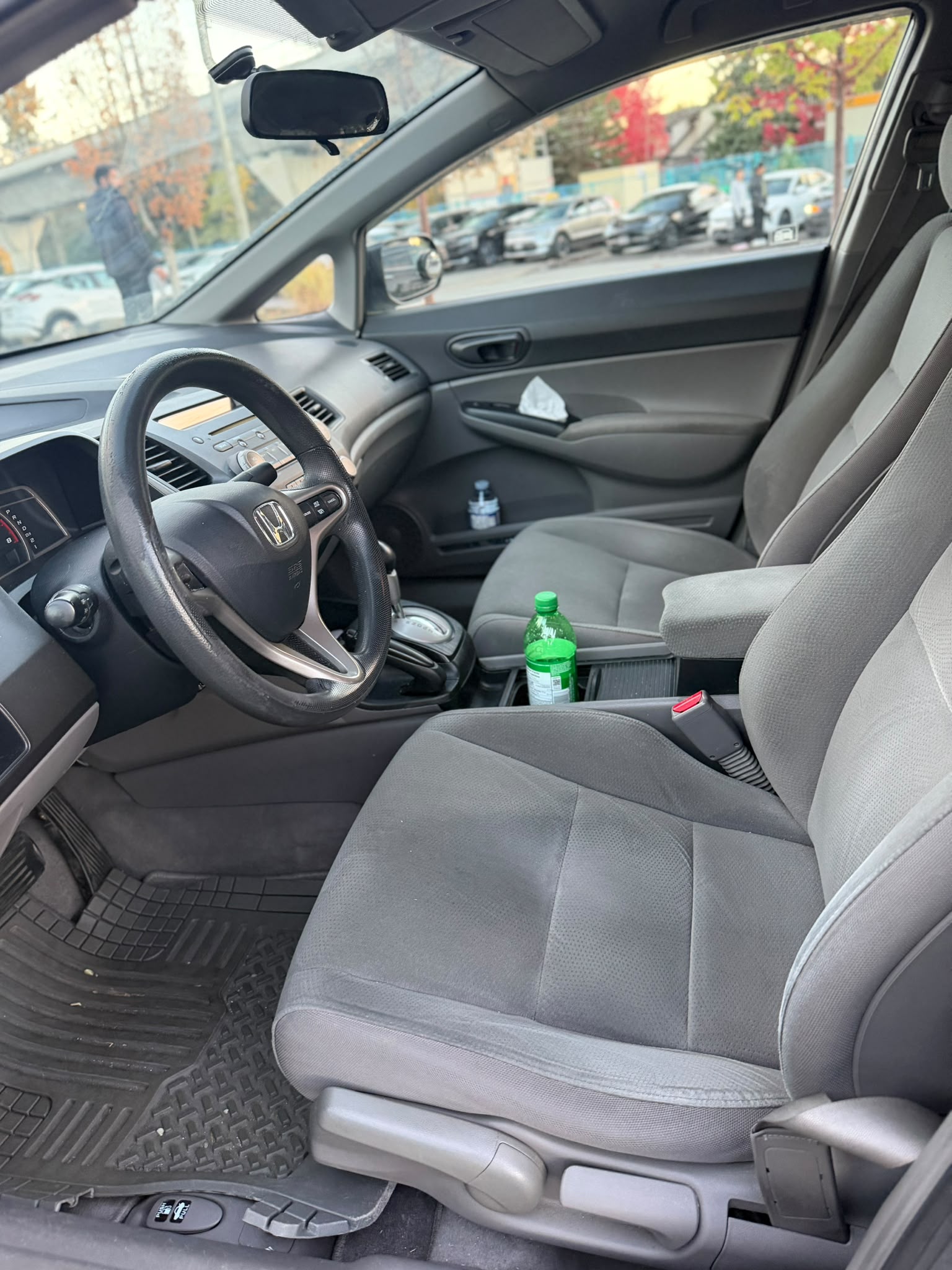 Снимка 5 от търг – 2010 HONDA CIVIC SDN DX-G с VIN 2HGFA1F49AH018390
