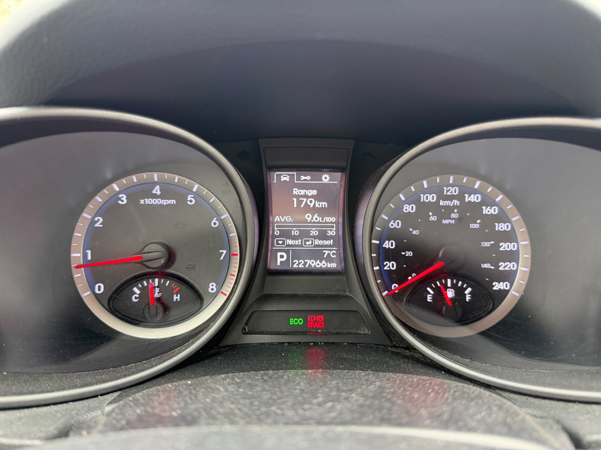 Снимка 8 от търг – 2015 HYUNDAI SANTA FE SPORT PREMIUM с VIN 5XYZU3LB6FG273019