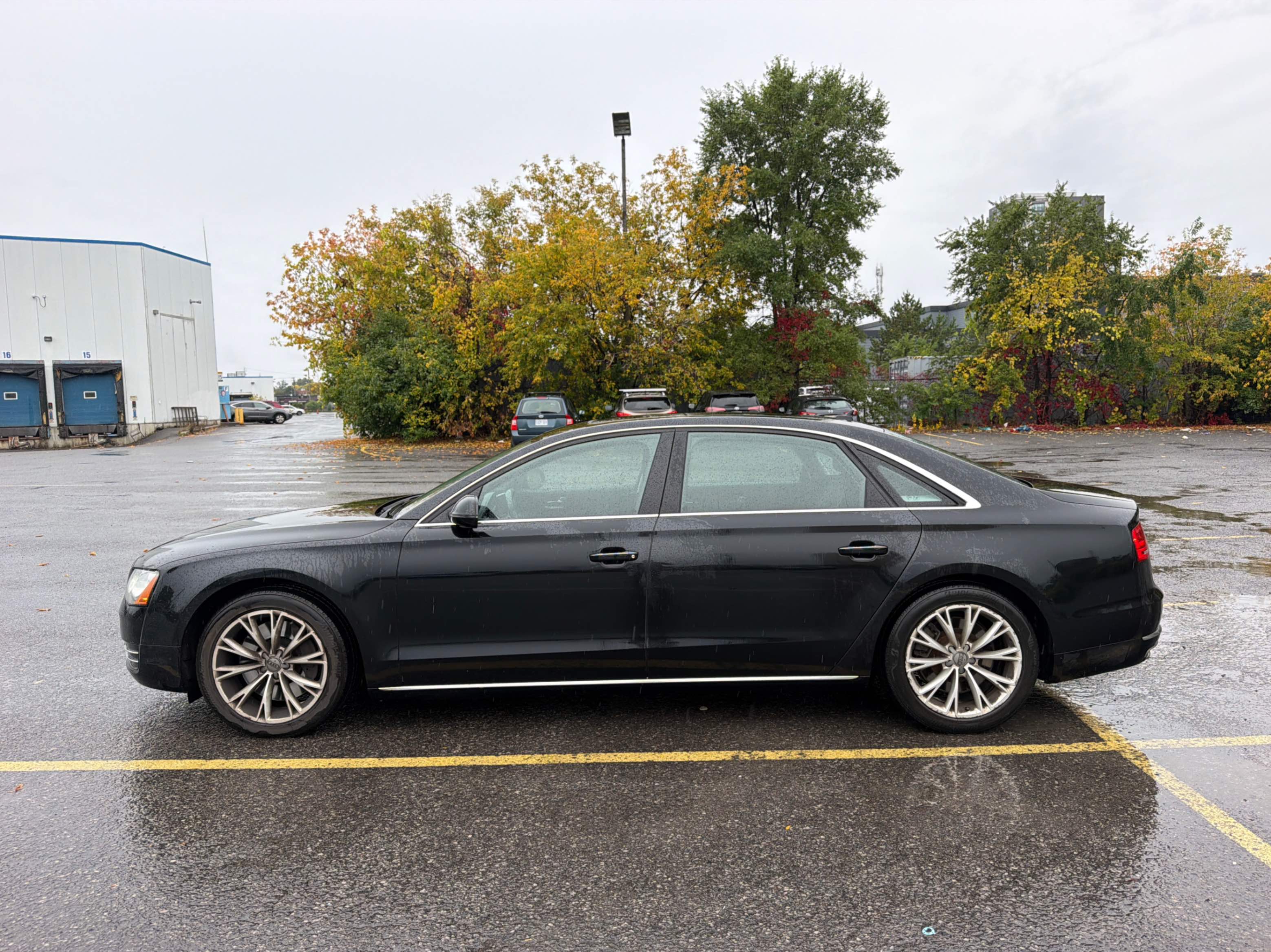 Photo 2 from auction – 2013 AUDI A8 L 4.0L PREMIUM with VIN WAUR2AFD8DN029270
