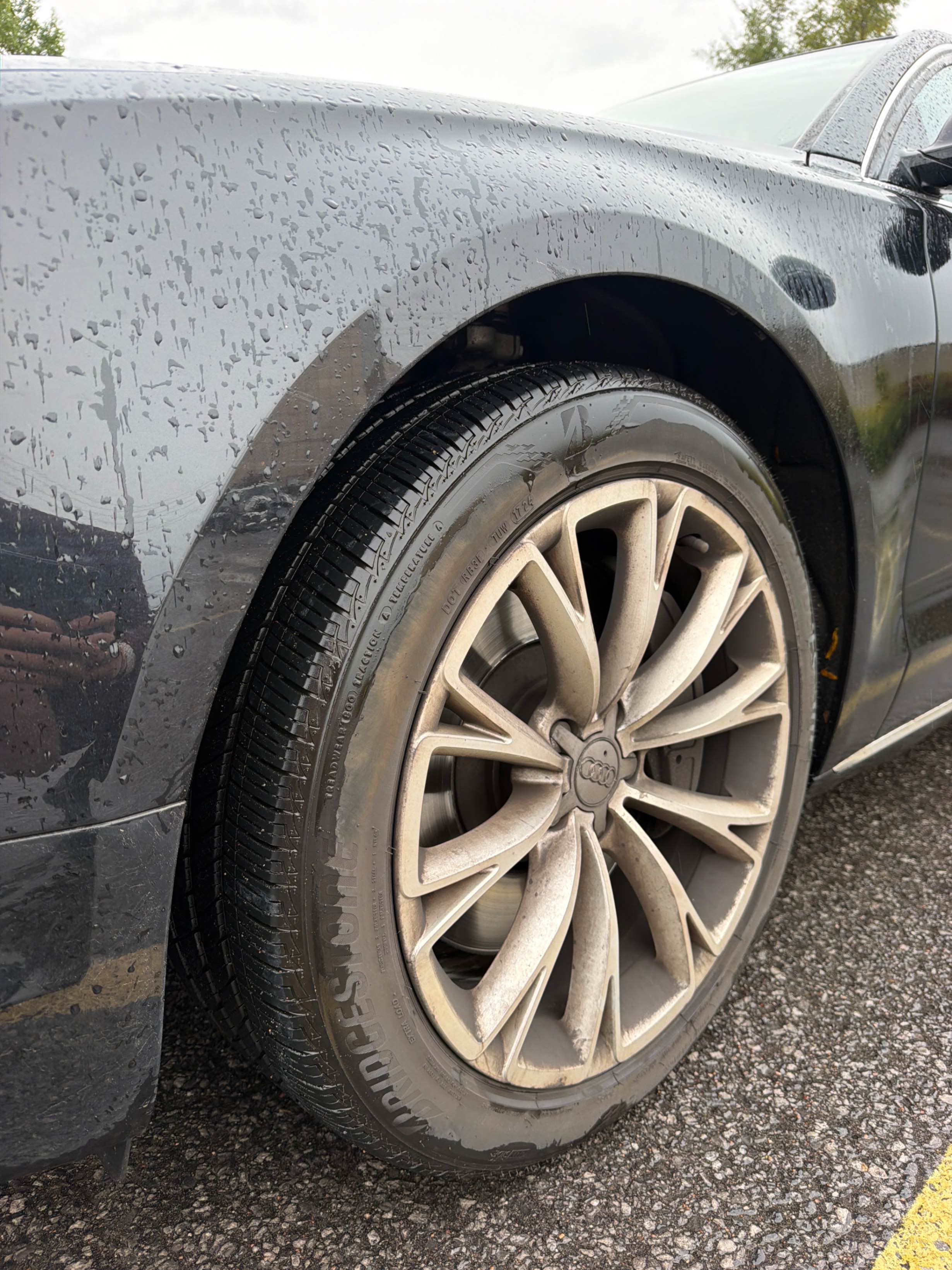 Photo 7 from auction – 2013 AUDI A8 L 4.0L PREMIUM with VIN WAUR2AFD8DN029270