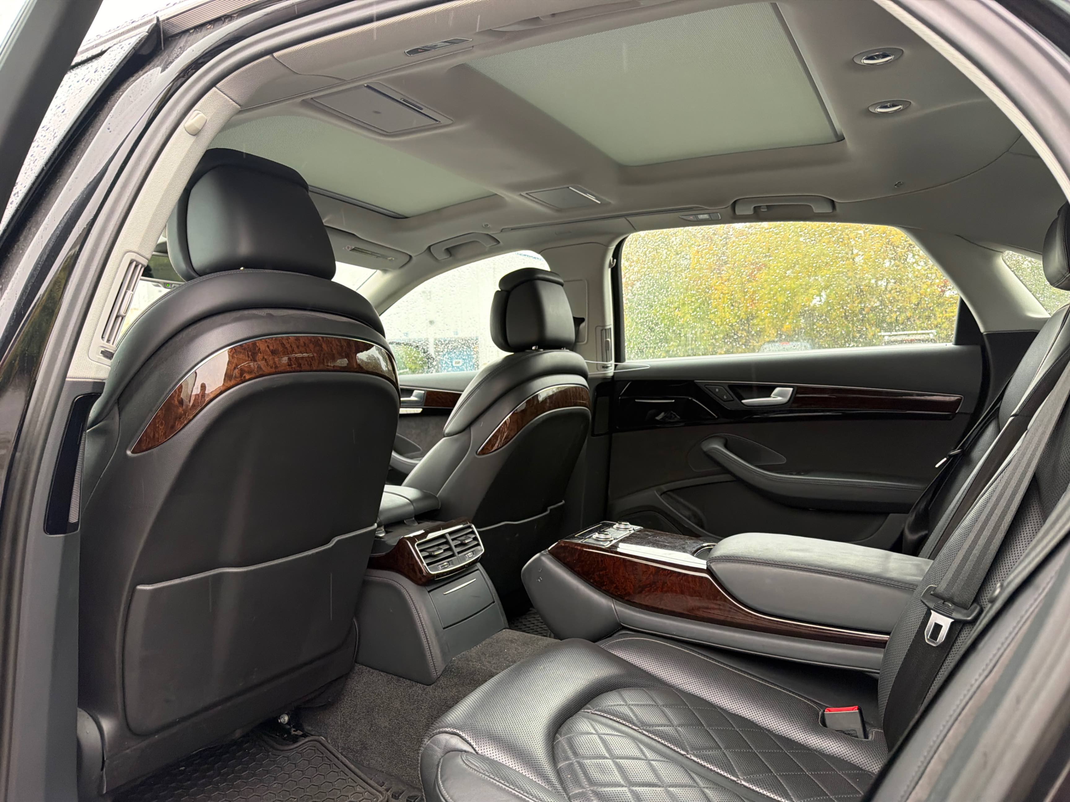 Photo 12 from auction – 2013 AUDI A8 L 4.0L PREMIUM with VIN WAUR2AFD8DN029270