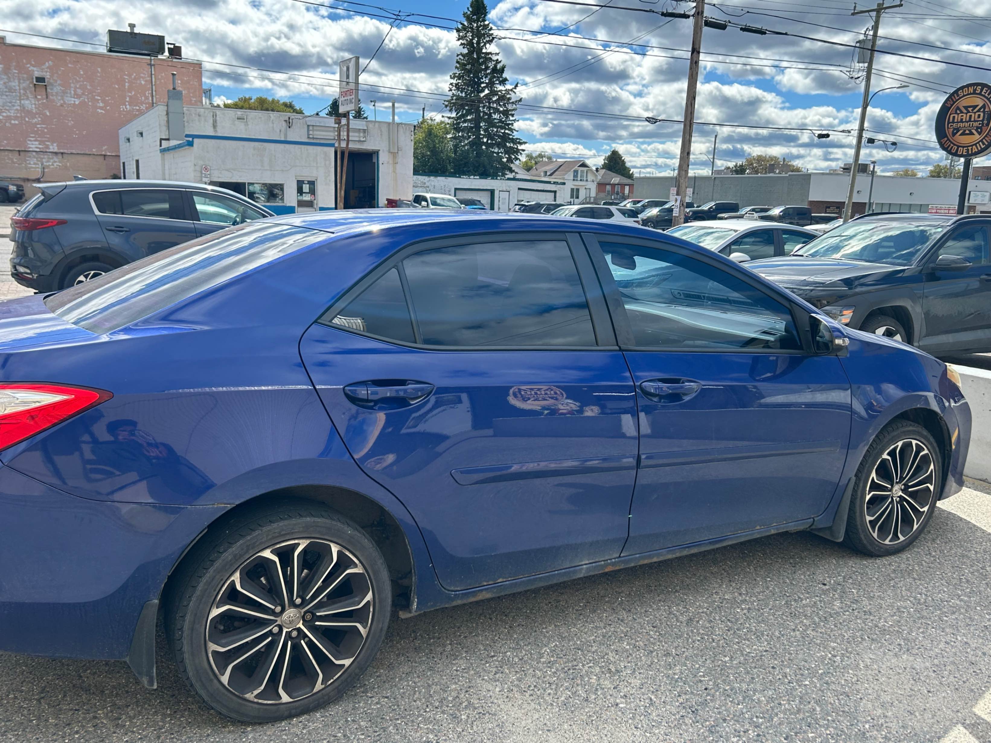 Photo 2 from auction – 2014 TOYOTA COROLLA 4DR SDN with VIN 2T1BURHE8EC066388