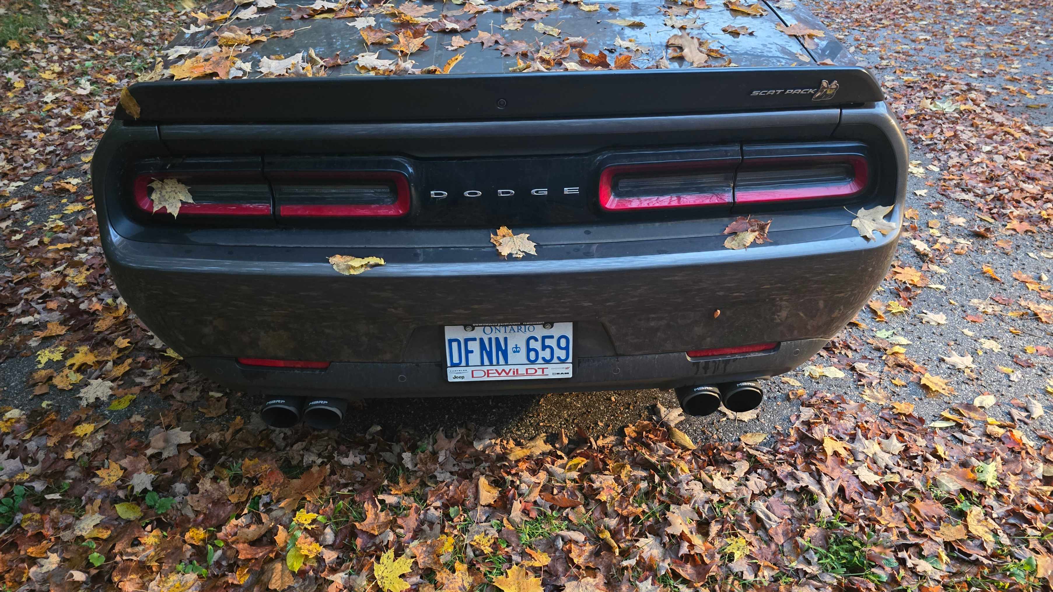 Снимка 4 от търг – 2022 DODGE CHALLENGER SCAT PACK 392 WIDEBODY с VIN 2C3CDZFJ6NH135657