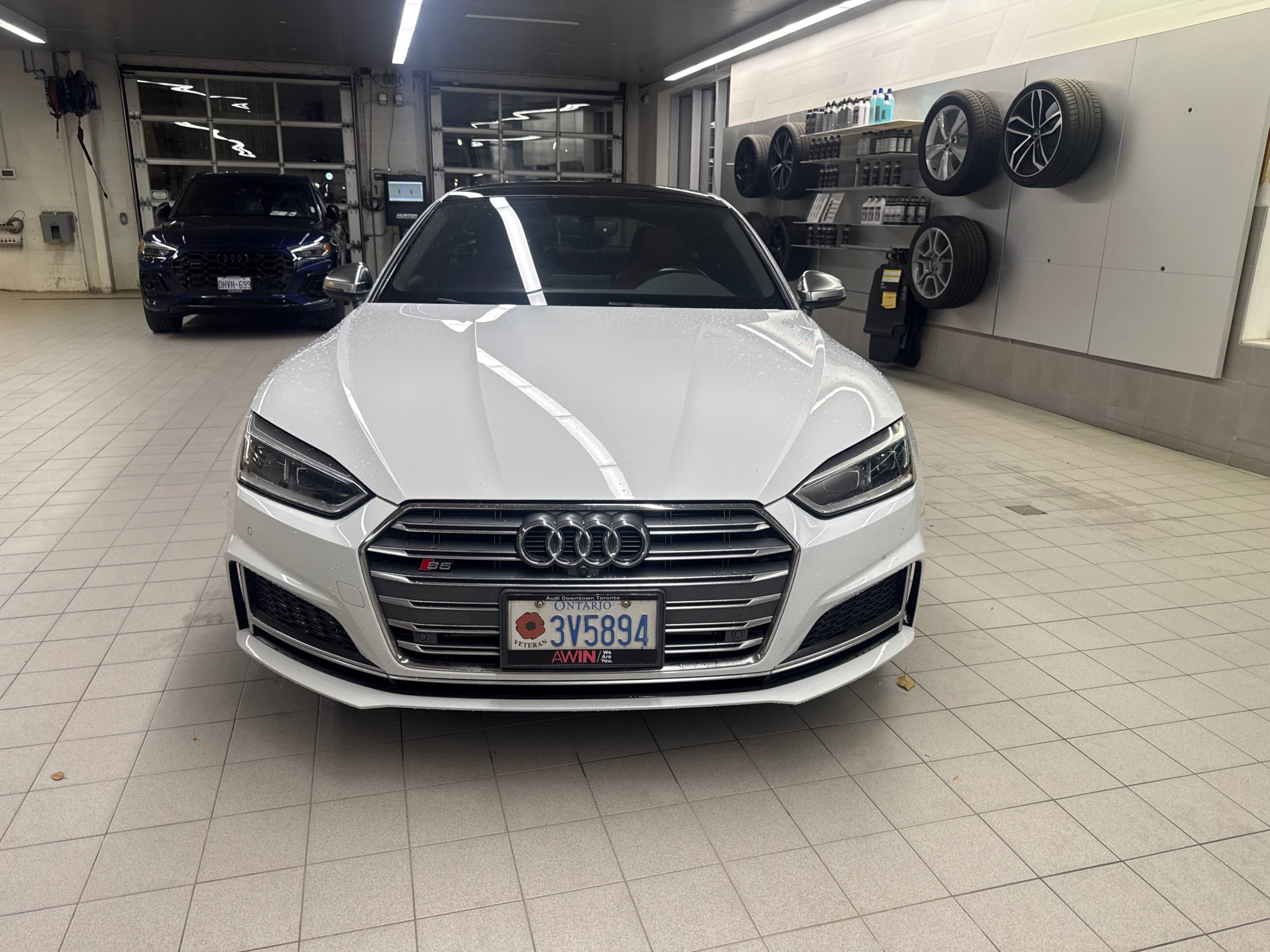 Photo 6 from auction – 2018 AUDI S5 SPORTBACK TECHNIK with VIN WAUC4CF59JA008080