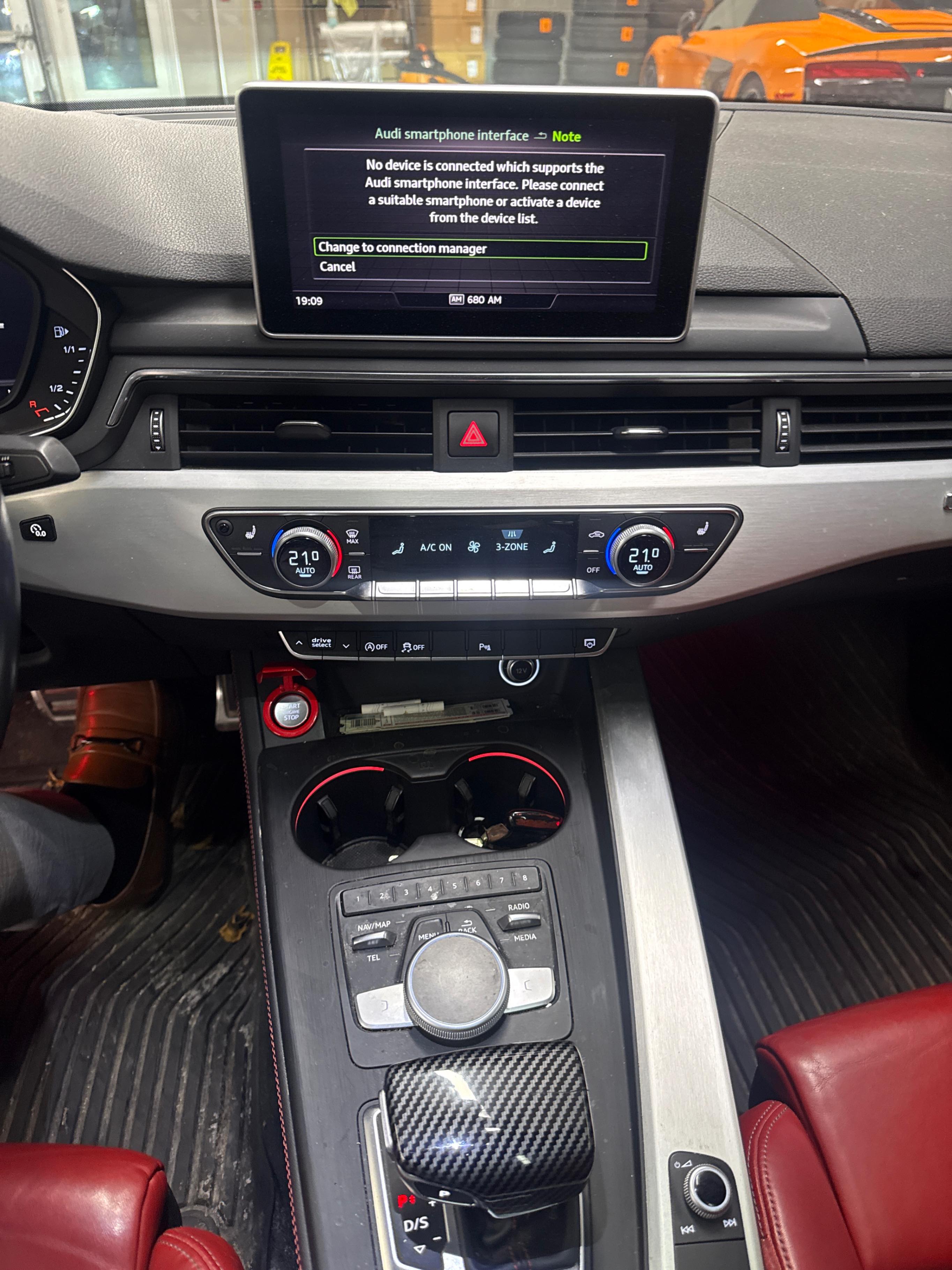 Photo 9 from auction – 2018 AUDI S5 SPORTBACK TECHNIK with VIN WAUC4CF59JA008080