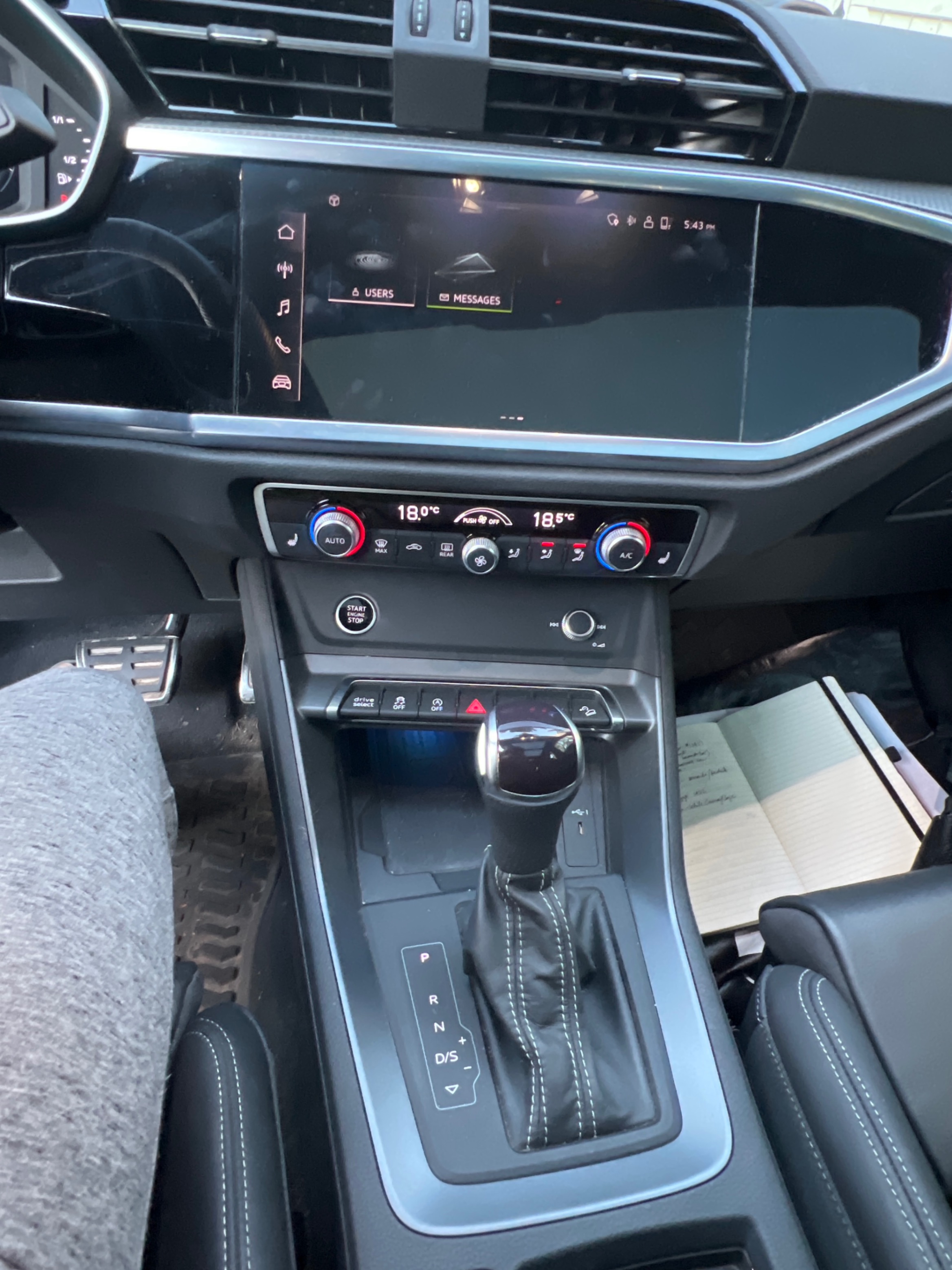 Снимка 9 от търг – 2024 AUDI Q3 PROGRESSIV с VIN WA1EECF34R1188792