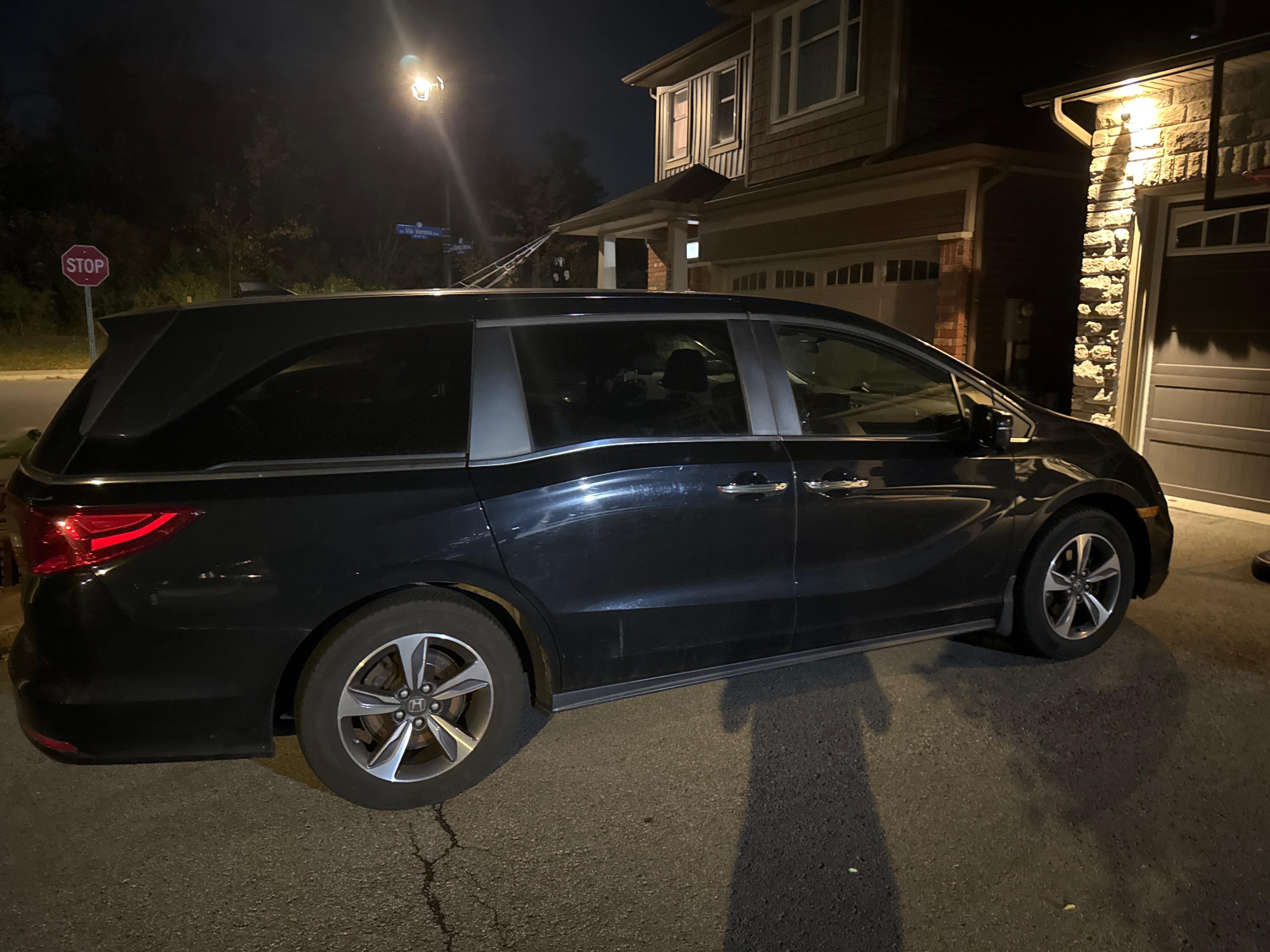 Снимка 3 от търг – 2019 HONDA ODYSSEY EX-L с VIN 5FNRL6H6XKB507597