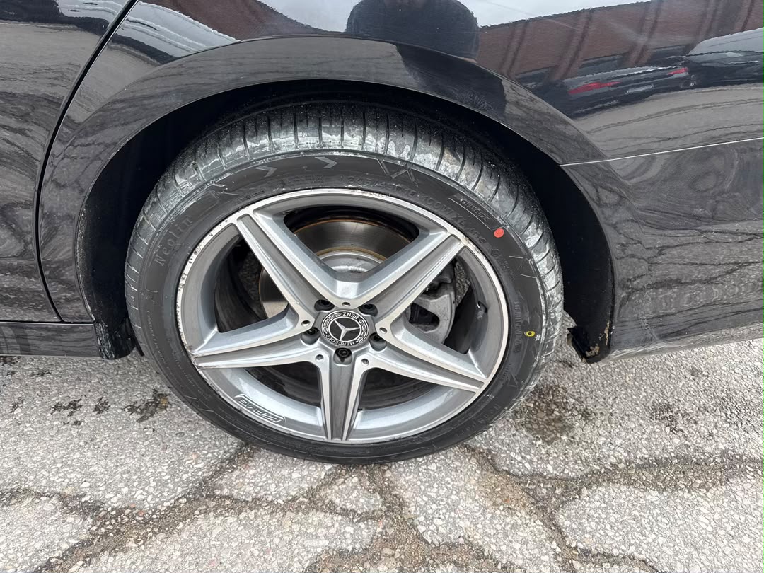 Photo 24 from auction – 2020 MERCEDES-BENZ E-CLASS E 350 with VIN W1KZF8EB8LA762589