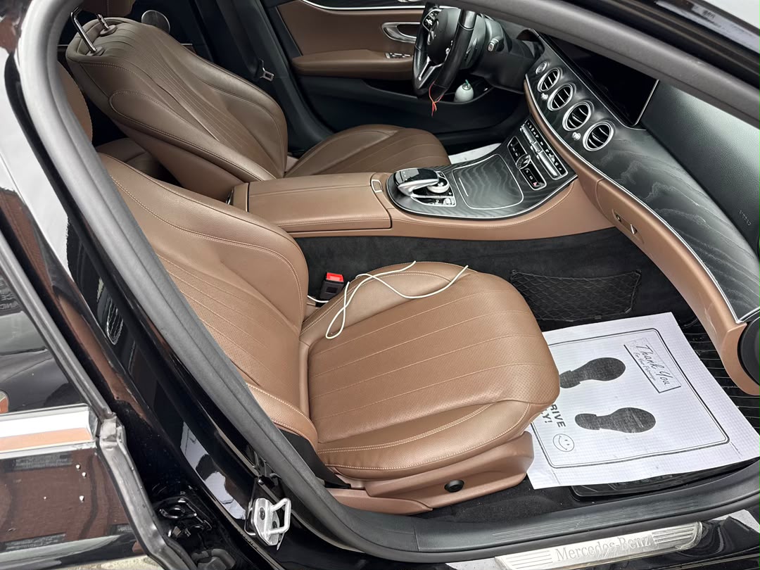 Photo 13 from auction – 2020 MERCEDES-BENZ E-CLASS E 350 with VIN W1KZF8EB8LA762589