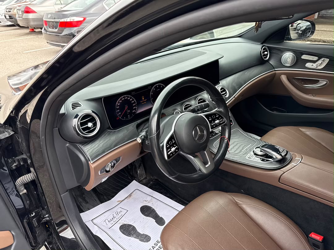 Photo 15 from auction – 2020 MERCEDES-BENZ E-CLASS E 350 with VIN W1KZF8EB8LA762589