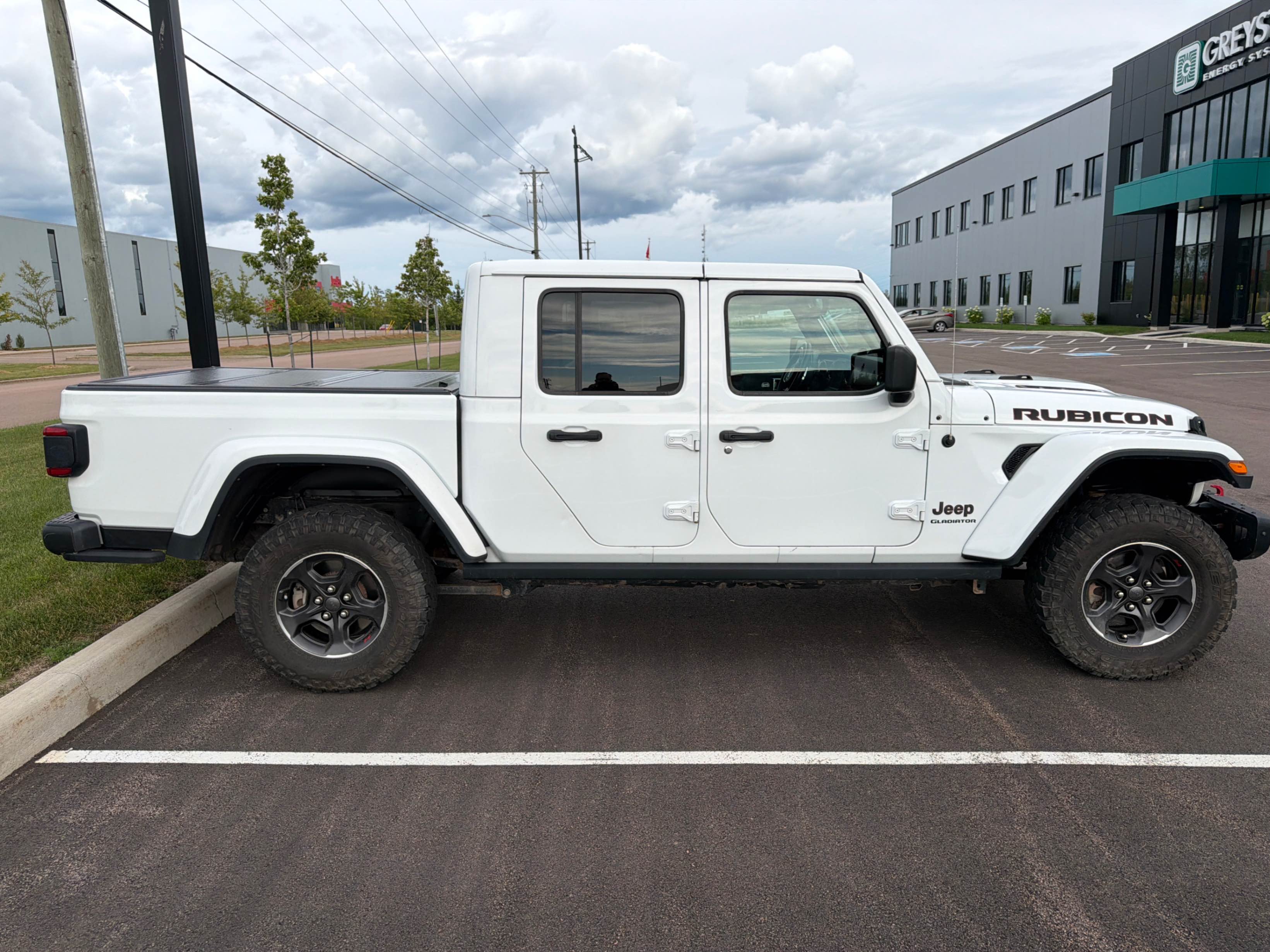 Снимка 3 от търг – 2023 JEEP GLADIATOR RUBICON с VIN 1C6JJTBG6PL550655