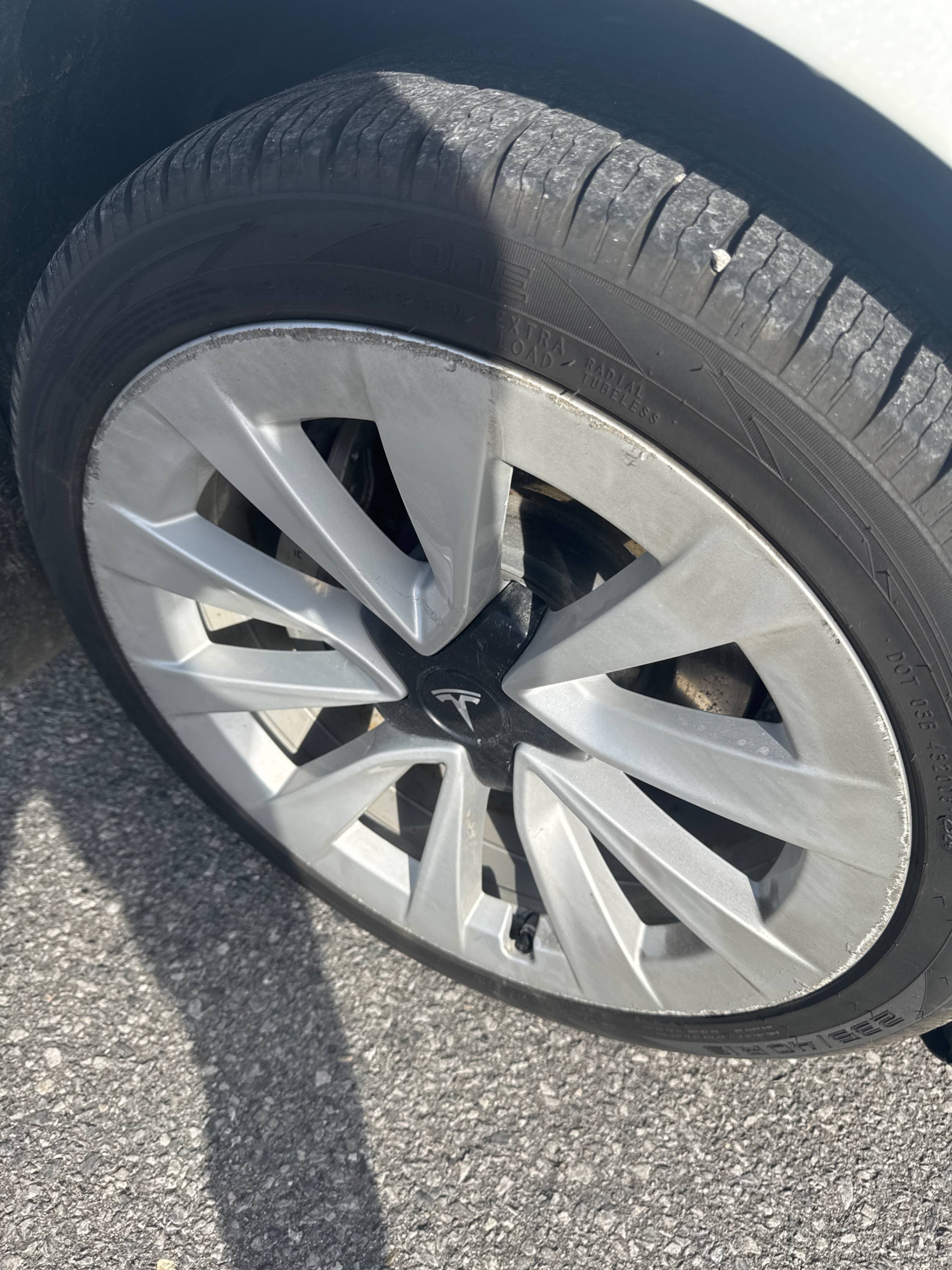 Photo 17 from auction – 2021 TESLA MODEL 3 STANDARD RANGE with VIN 5YJ3E1EAXMF080338