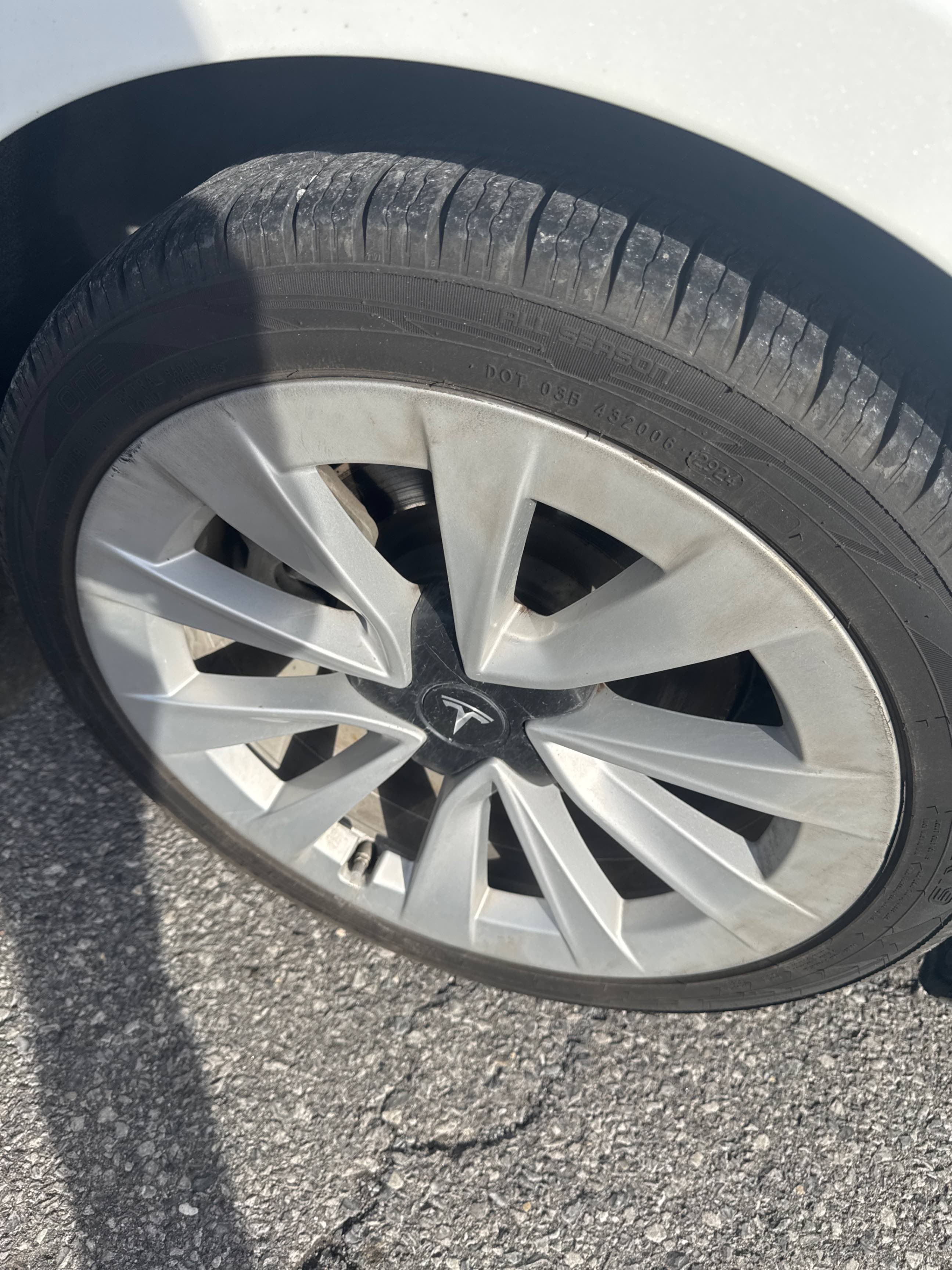Photo 19 from auction – 2021 TESLA MODEL 3 STANDARD RANGE with VIN 5YJ3E1EAXMF080338