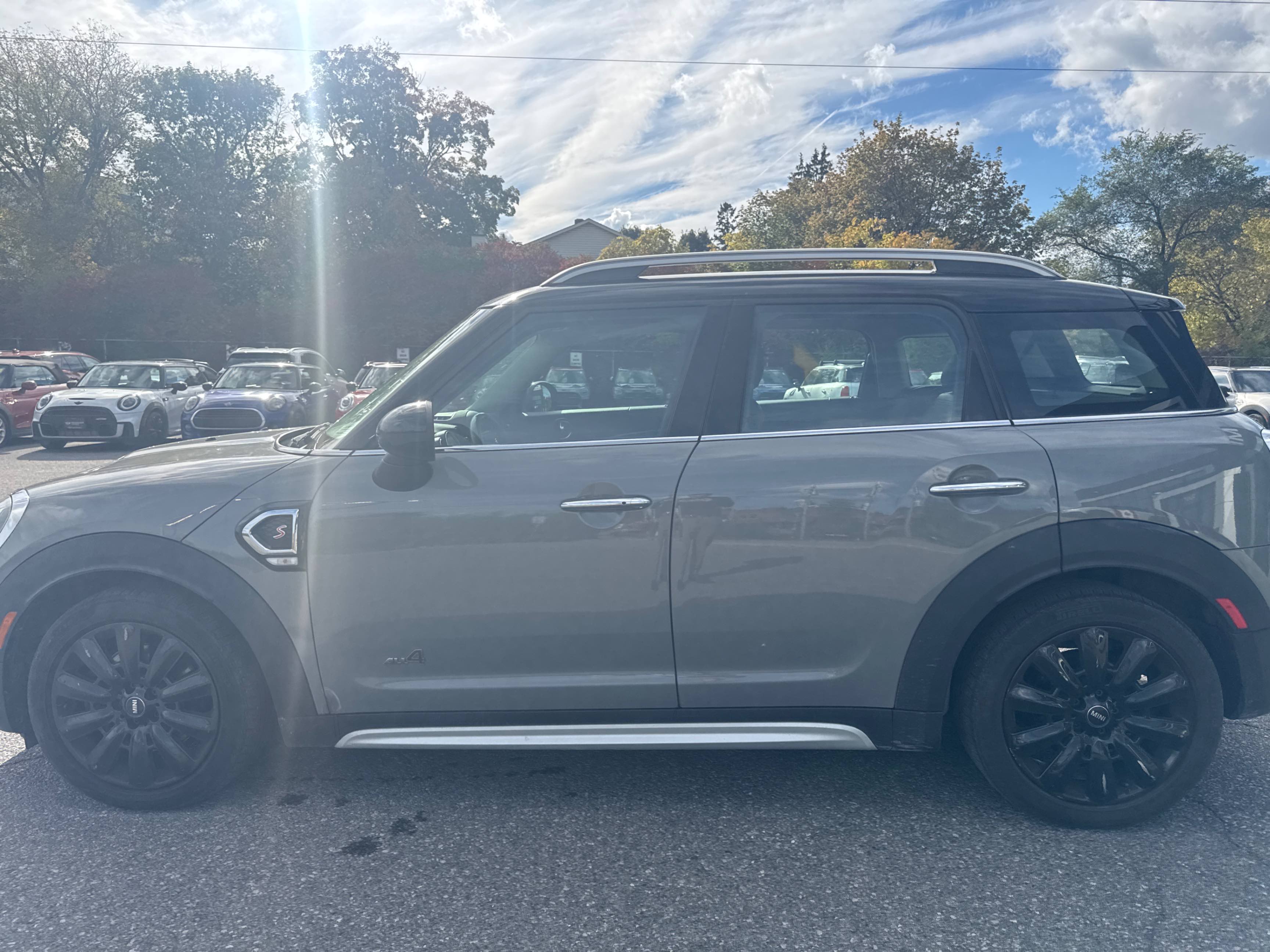 Photo 2 from auction – 2018 MINI COUNTRYMAN COOPER S with VIN WMZYT5C37J3E59705
