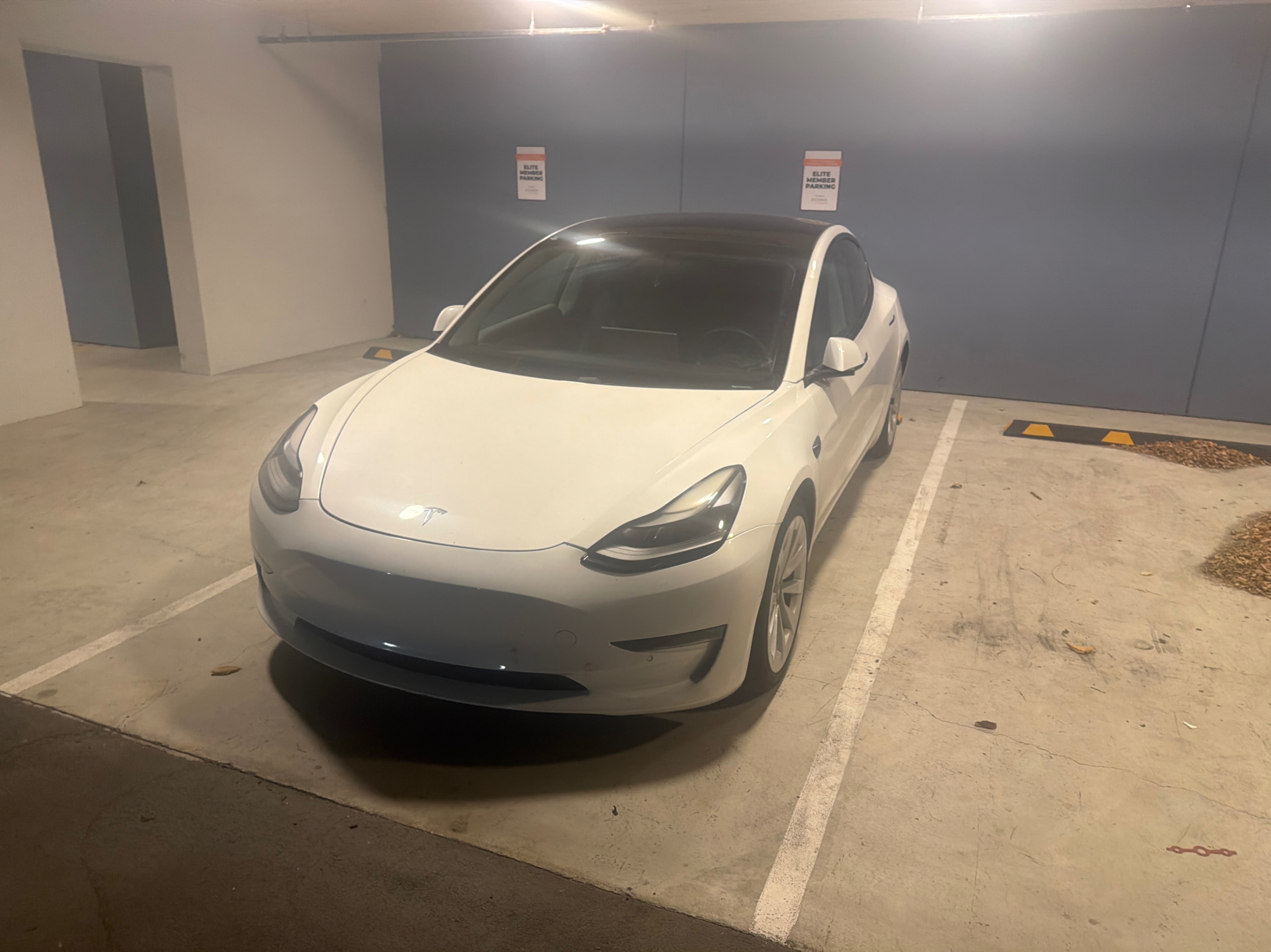 TESLA MODEL 3 STANDARD RANGE 2021 с VIN 5YJ3E1EA6MF079302 - Снимка от търг