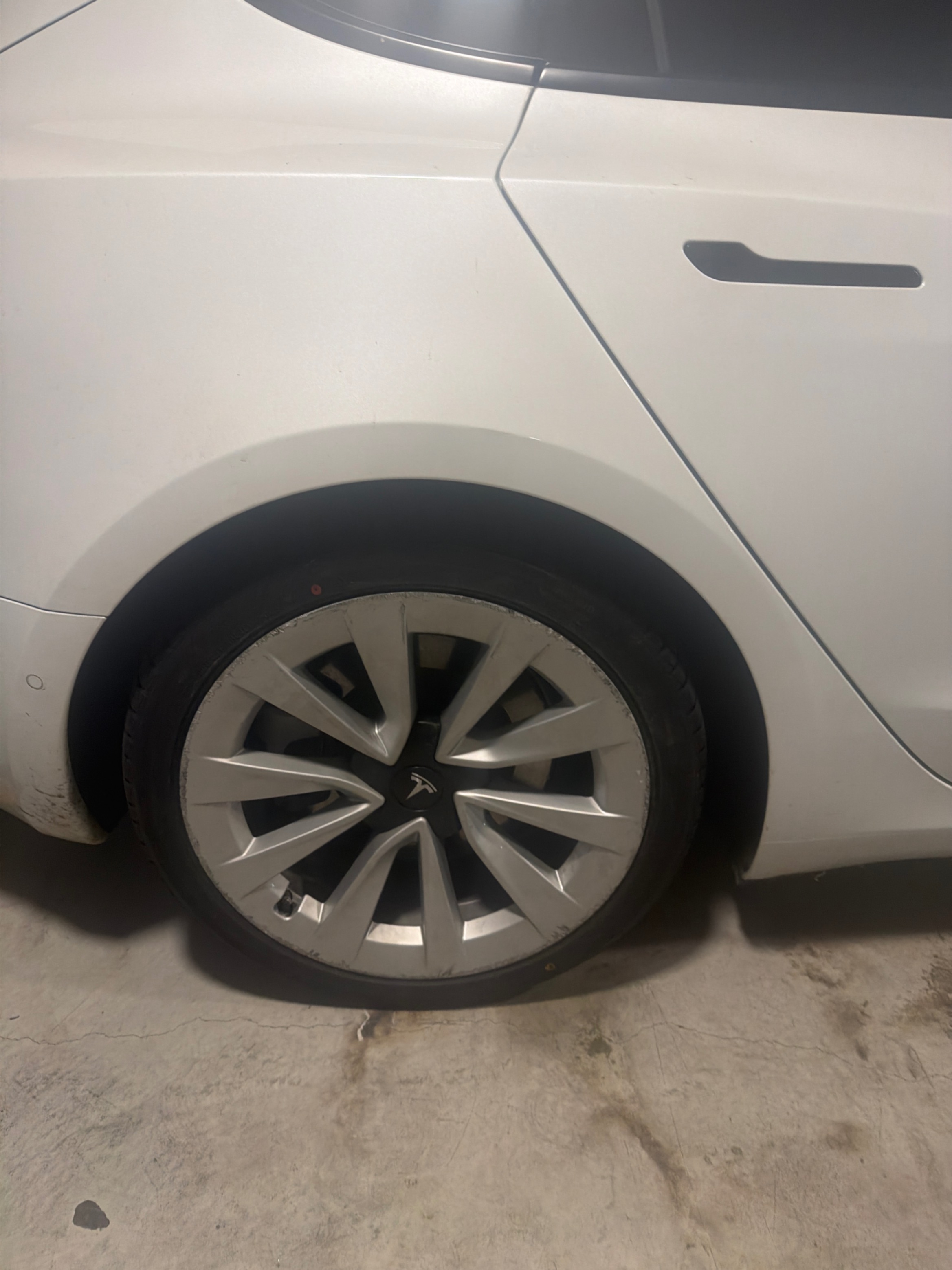 Снимка 7 от търг – 2021 TESLA MODEL 3 STANDARD RANGE с VIN 5YJ3E1EA6MF079302