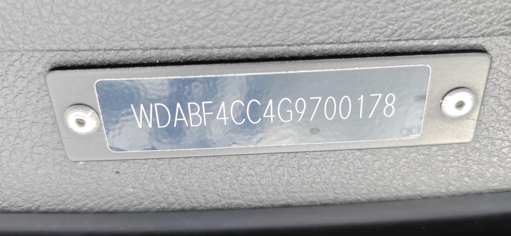Снимка 11 от търг – 2016 MERCEDES-BENZ SPRINTER CHASSIS-CABS 2WD REG CAB V6 170" WB с VIN WDABF4CC4G9700178