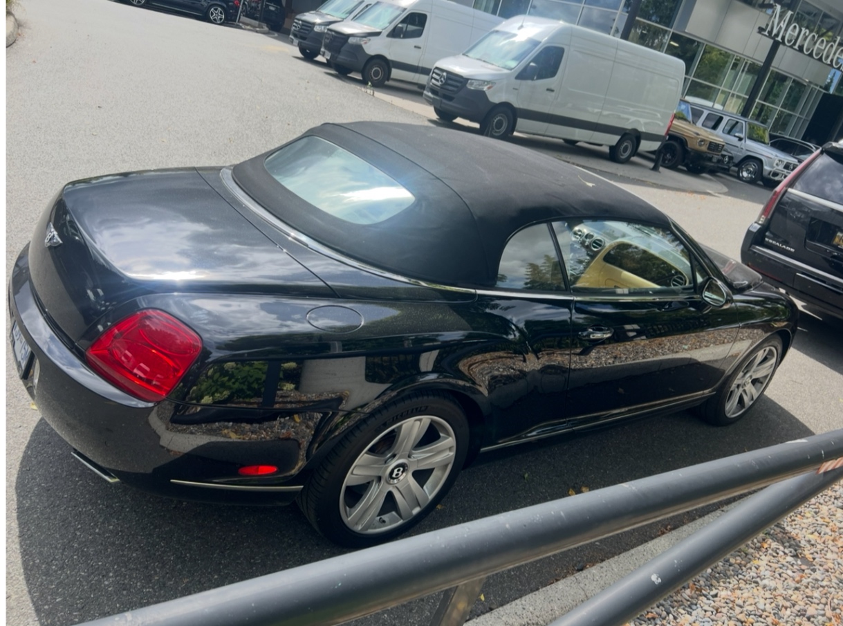 Photo 3 from auction – 2007 BENTLEY CONTINENTAL GT 2DR CONV with VIN SCBDR33W97C047550