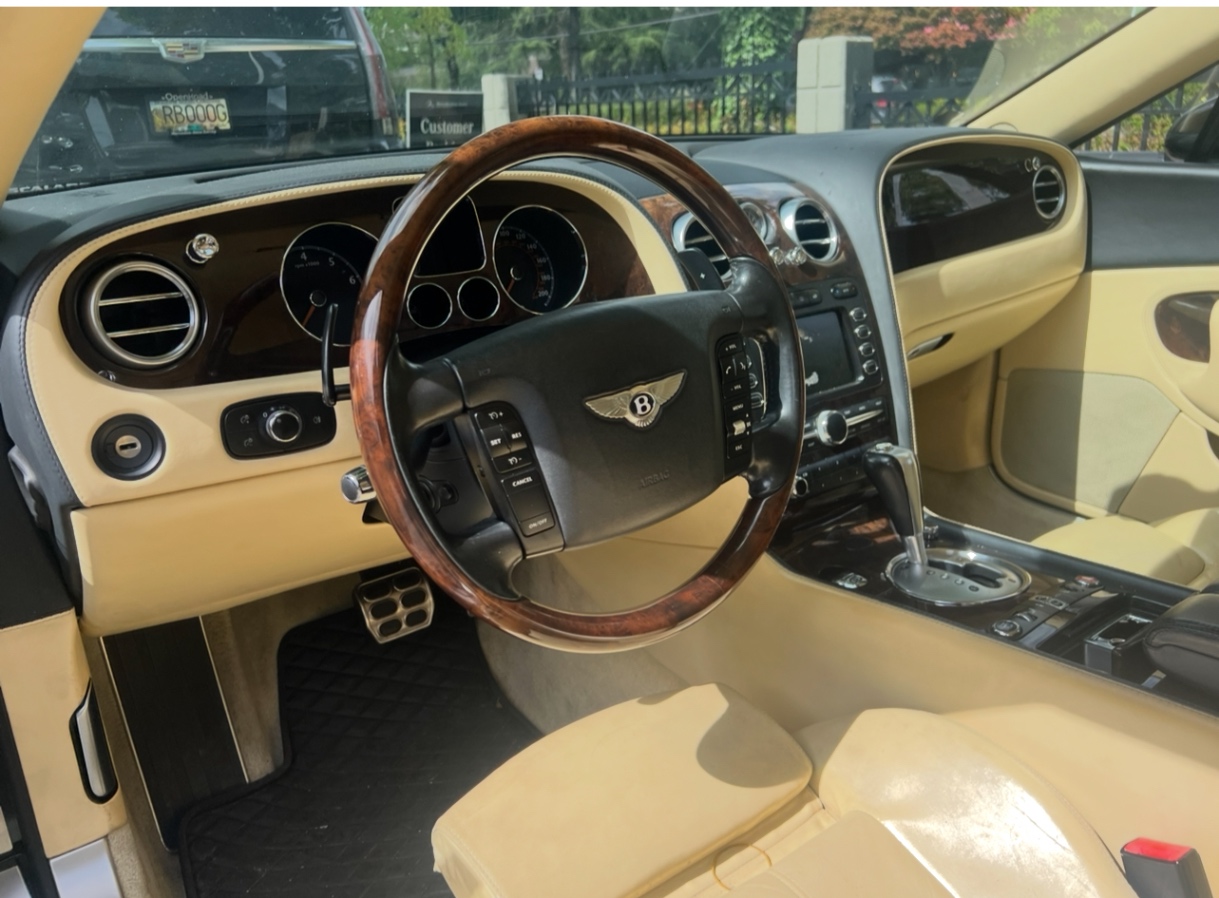 Photo 5 from auction – 2007 BENTLEY CONTINENTAL GT 2DR CONV with VIN SCBDR33W97C047550
