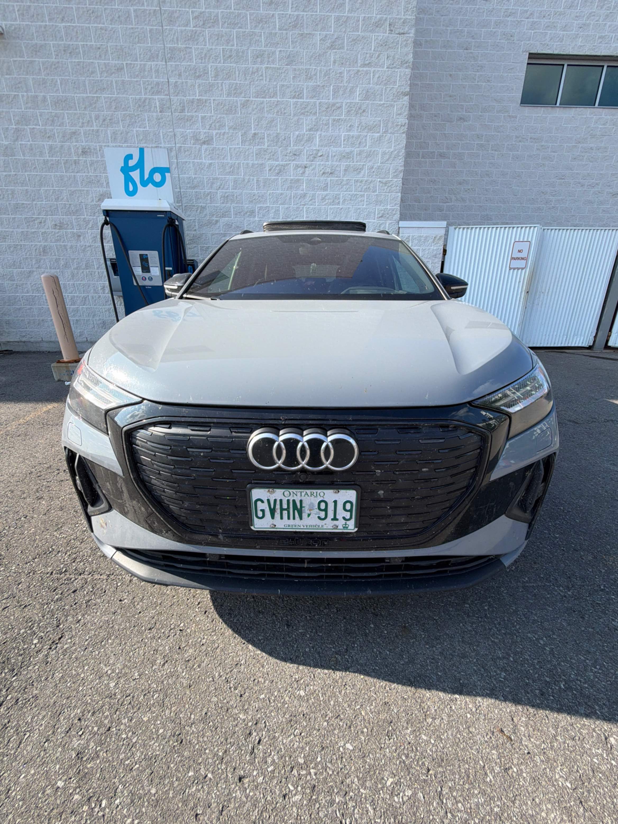Photo 6 from auction – 2022 AUDI Q4 E-TRON TECHNIK with VIN WA1M2AFZ3NP054330