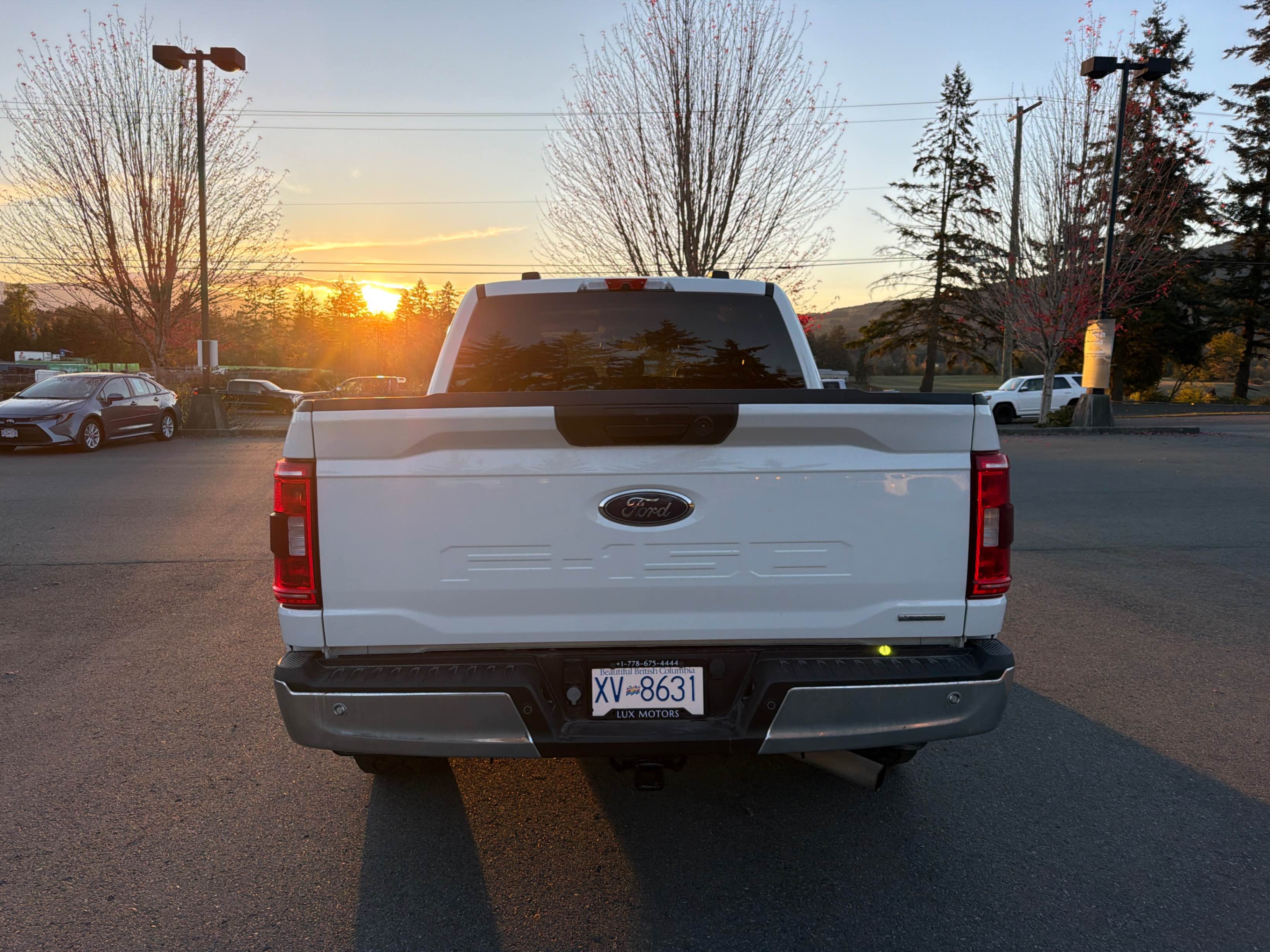Снимка 4 от търг – 2021 FORD F-150 4WD SUPERCREW BOX с VIN 1FTFW1E85MFB55983