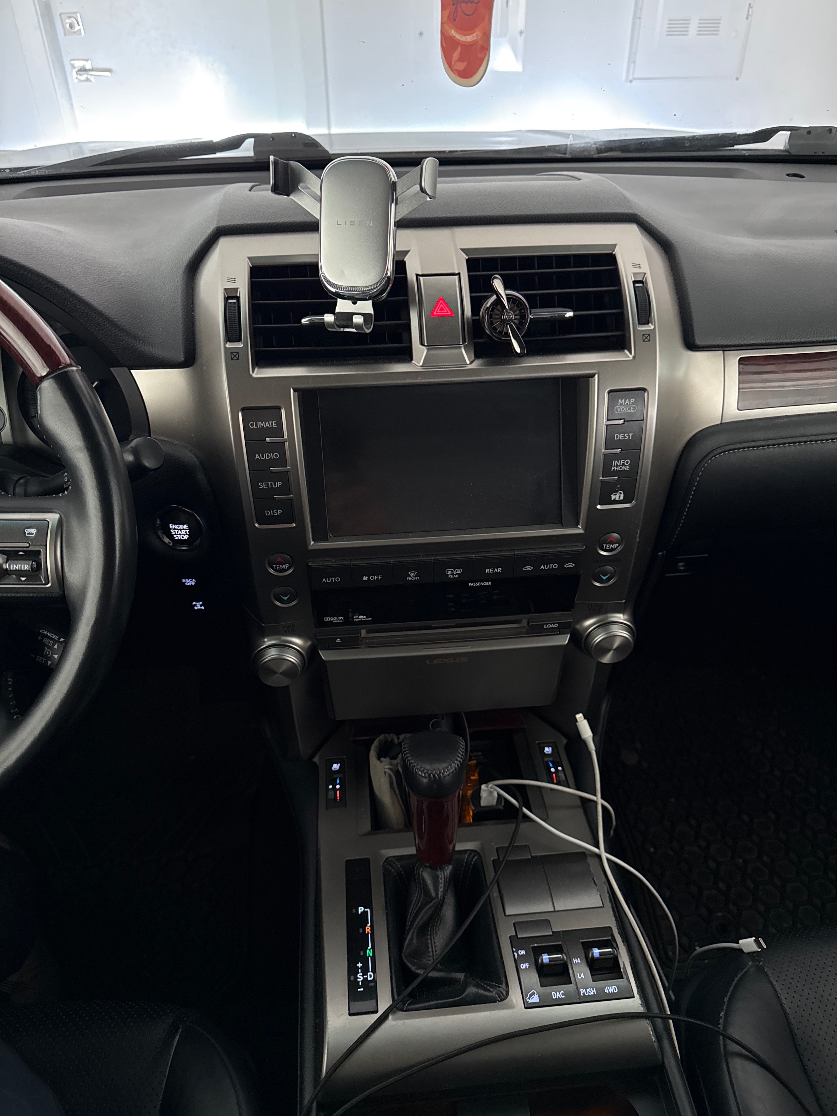 Photo 9 from auction – 2013 LEXUS GX 460 EXECUTIVE with VIN JTJBM7FX5D5060131