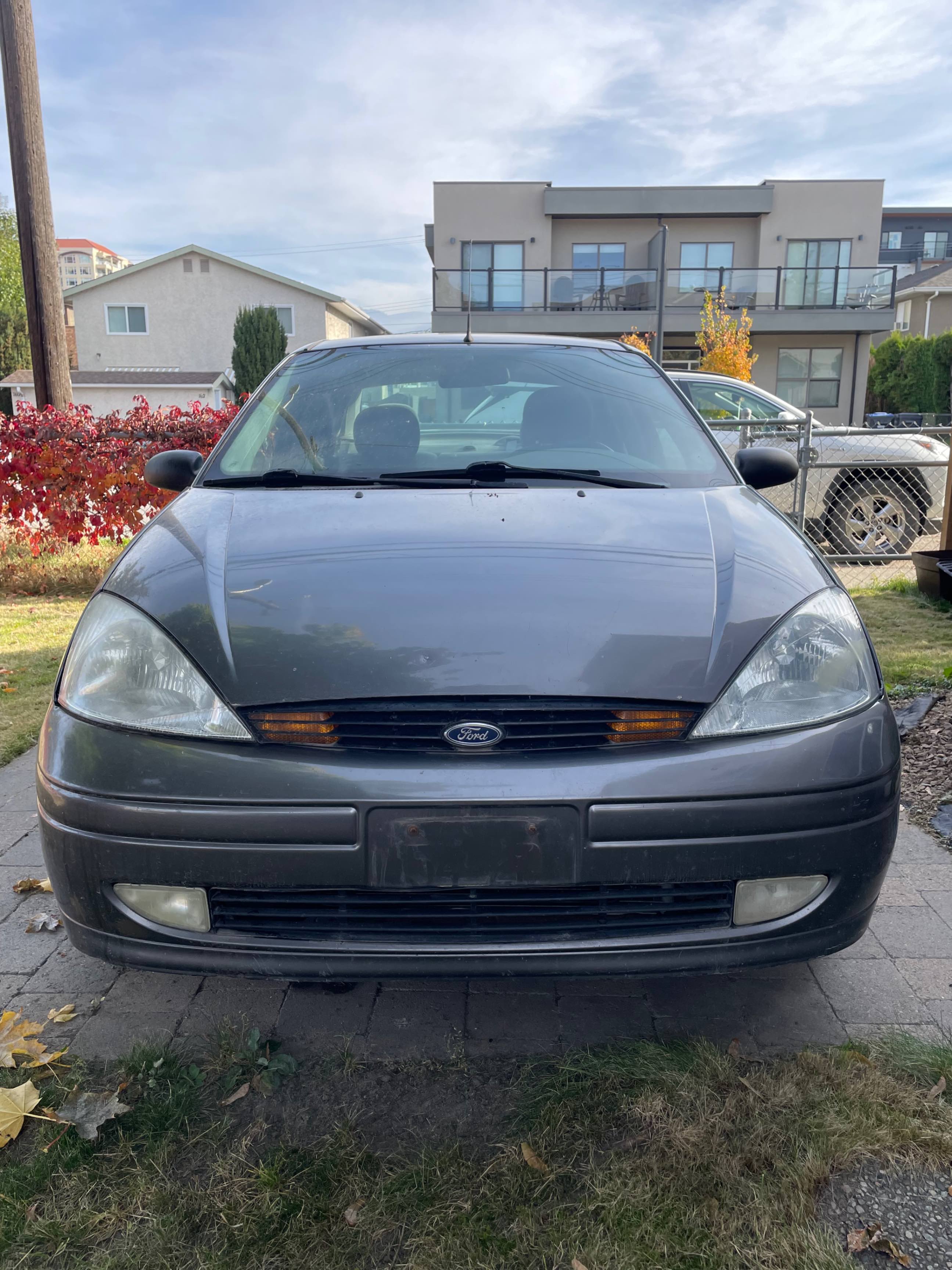 Photo 6 from auction – 2003 FORD FOCUS ZTS with VIN 1FAFP38323W208152