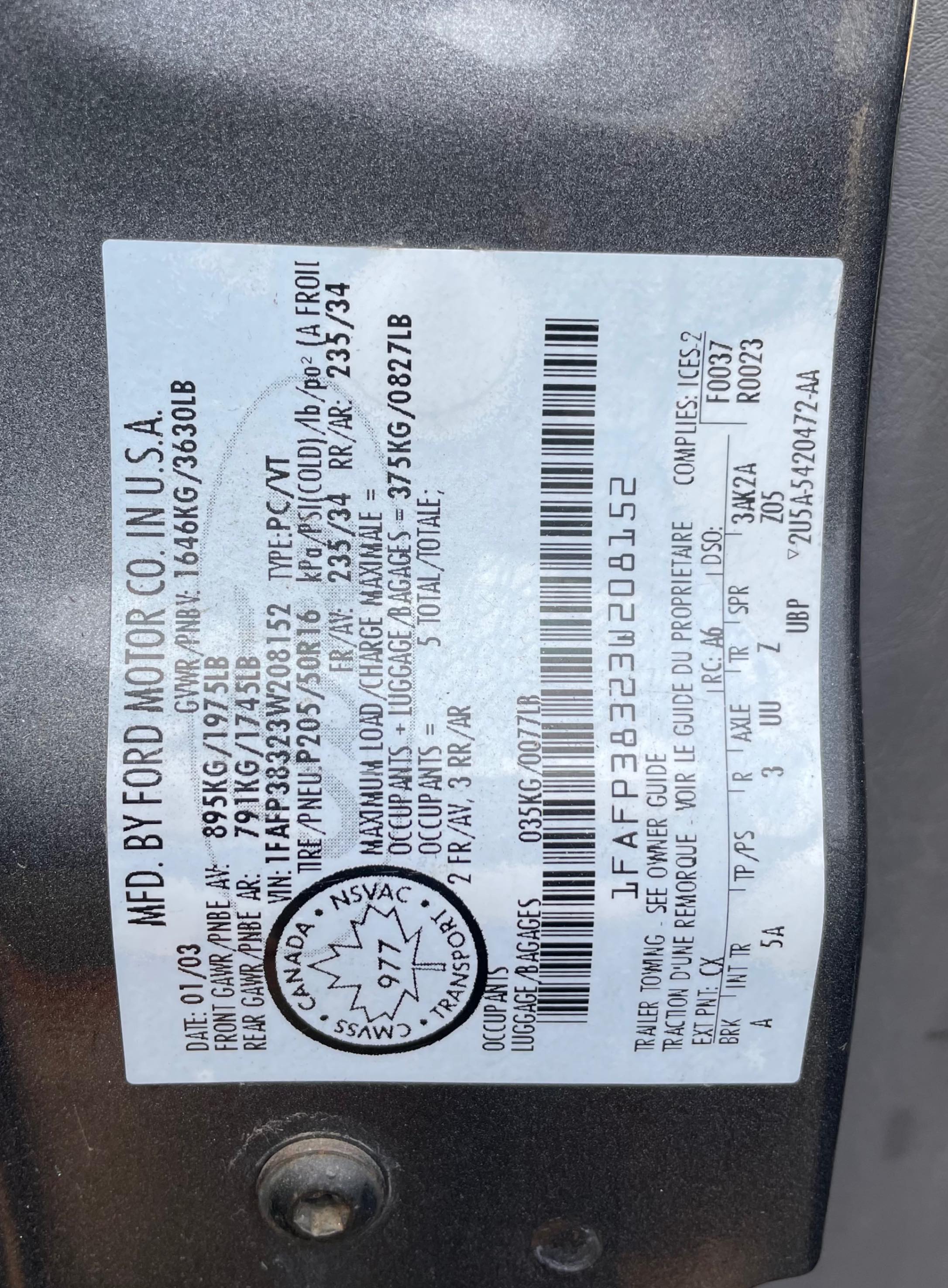 Photo 11 from auction – 2003 FORD FOCUS ZTS with VIN 1FAFP38323W208152