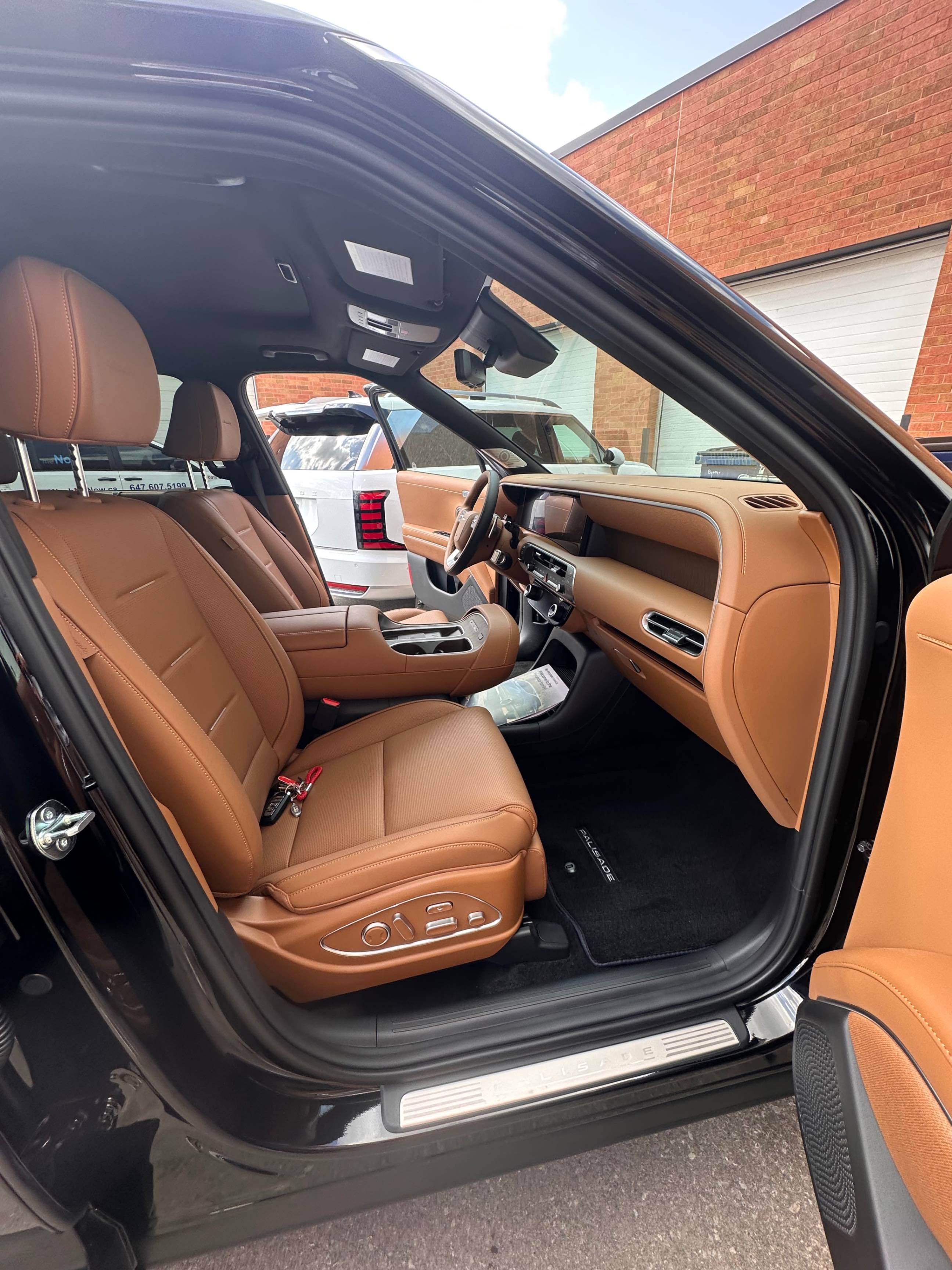 Снимка 12 от търг – 2026 HYUNDAI PALISADE ULTIMATE CALLIGRAPHY с VIN KM8RMES29TU134151