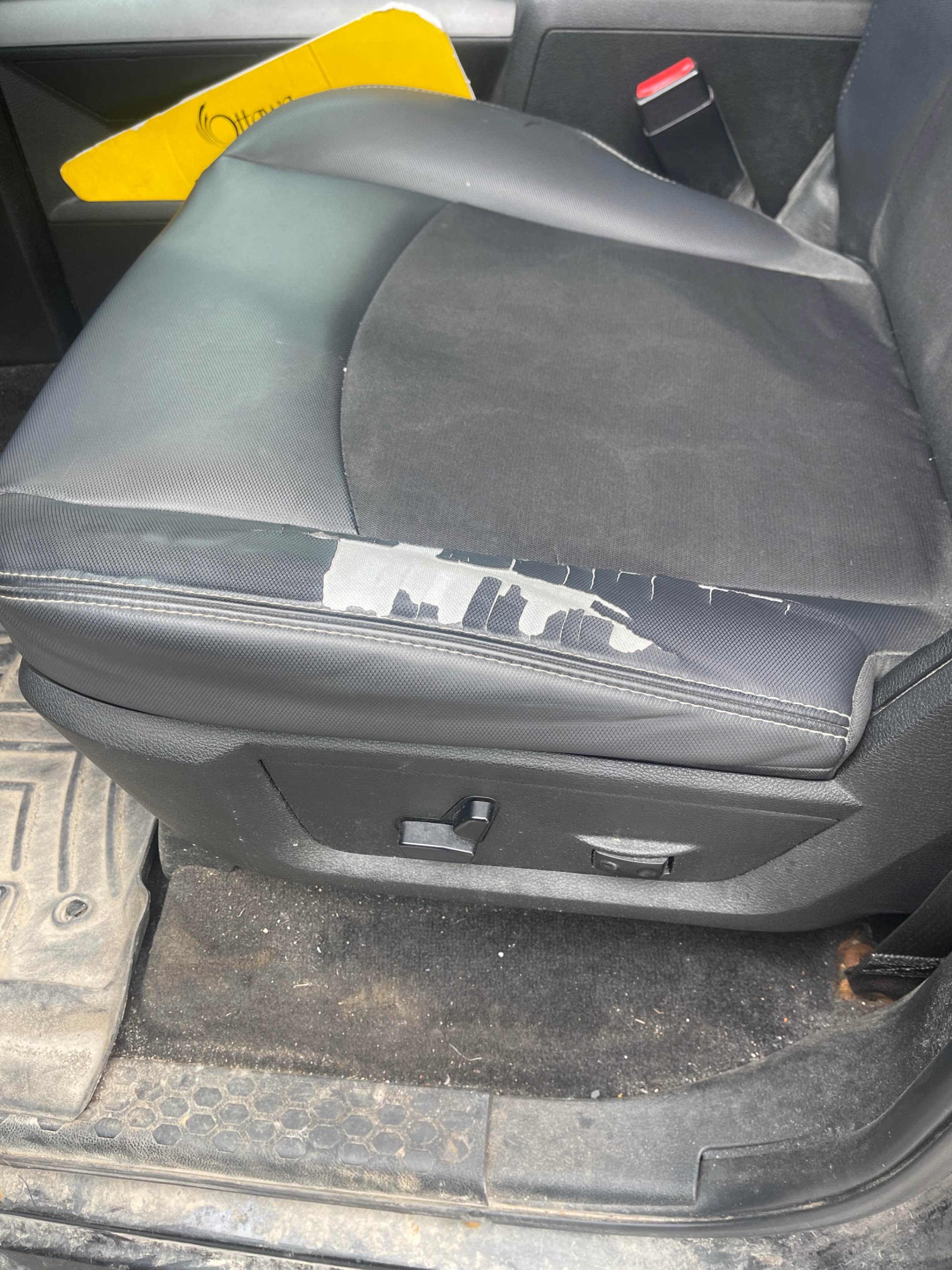 Photo 15 from auction – 2017 RAM 1500 REBEL with VIN 1C6RR7YT1HS793305