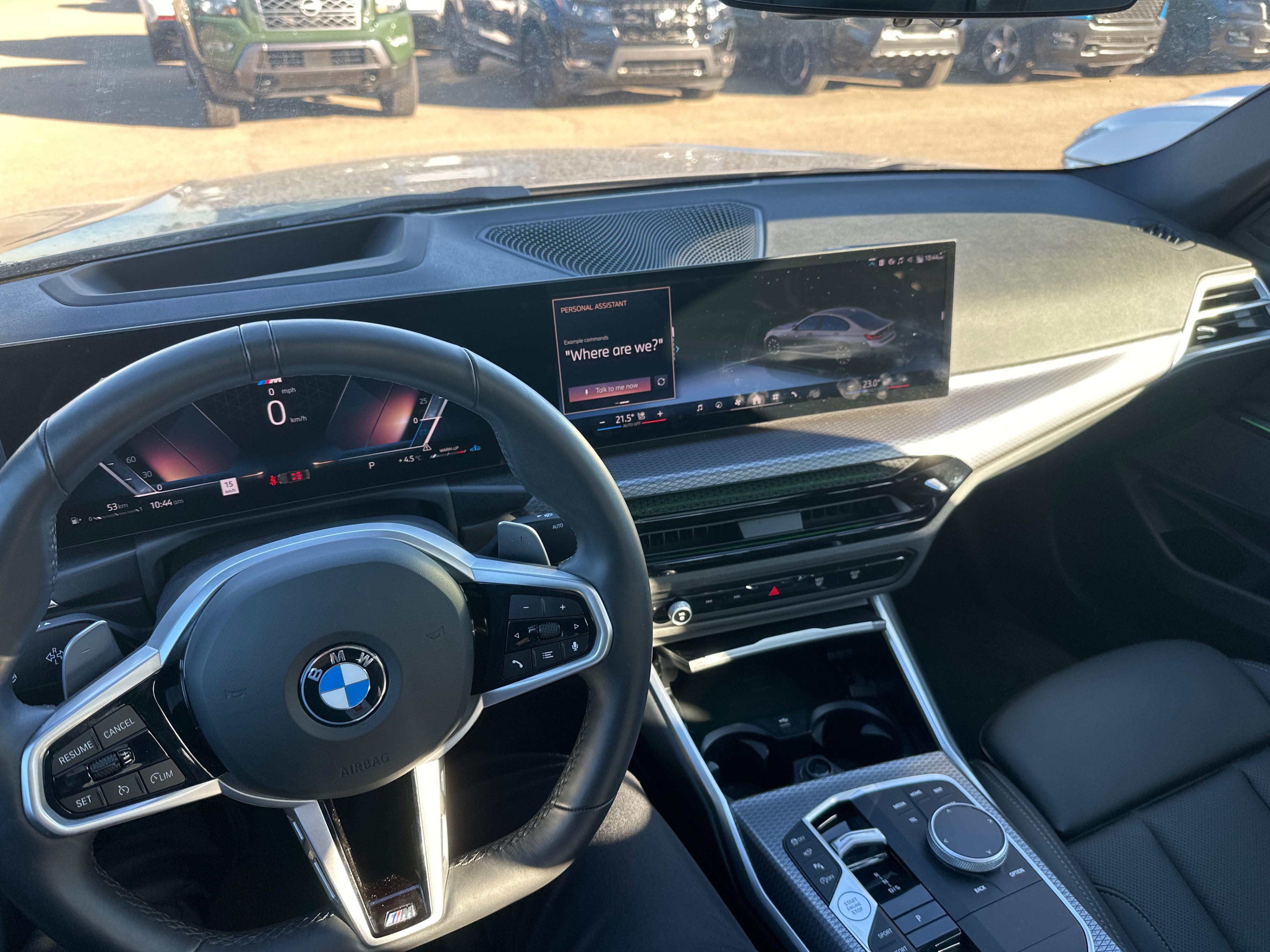 Снимка 9 от търг – 2025 BMW 3 SERIES 330I XDRIVE с VIN 3MW89CW07S8F71301