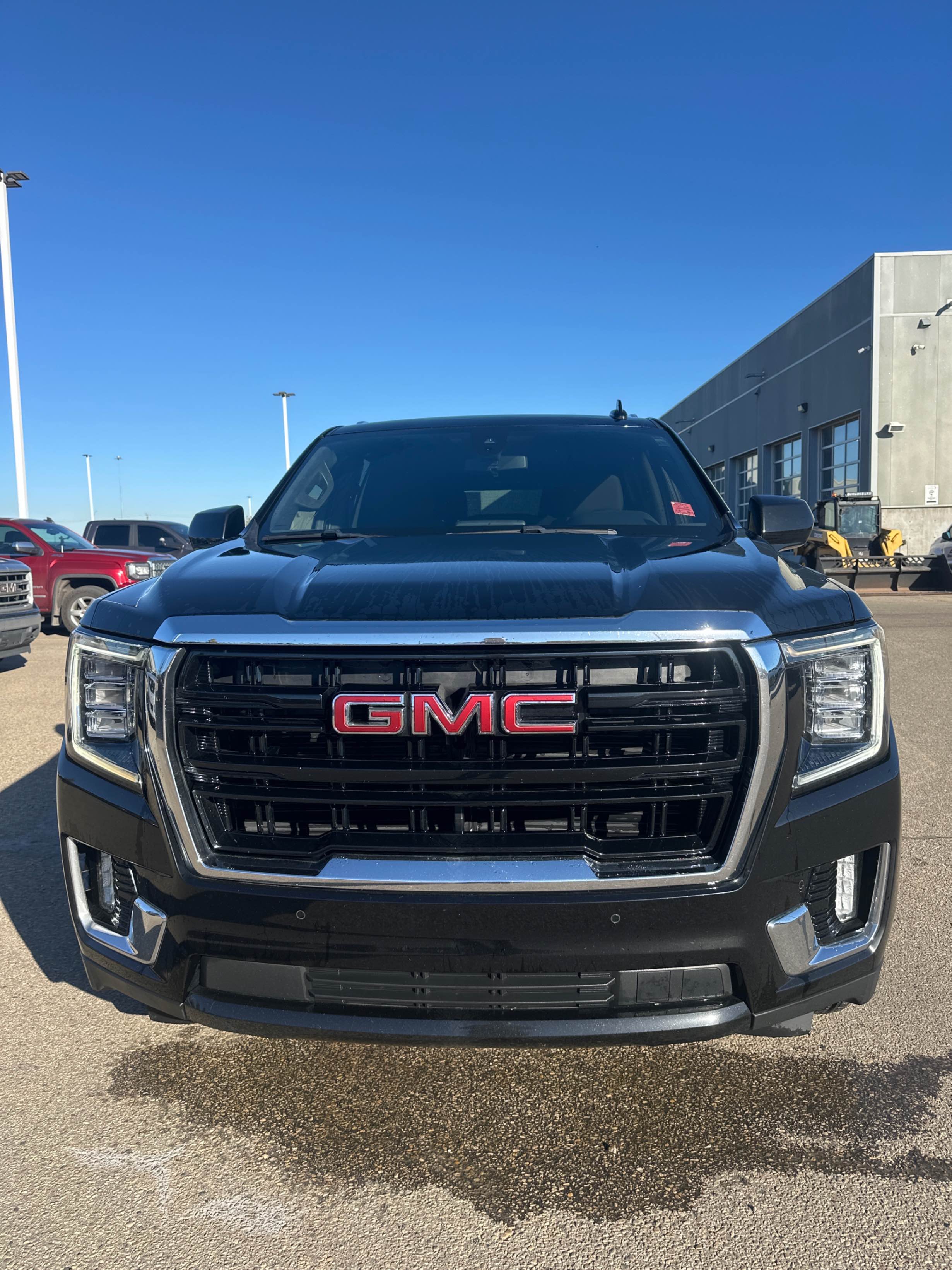 Снимка 6 от търг – 2021 GMC YUKON SLE с VIN 1GKS2AKD4MR243342