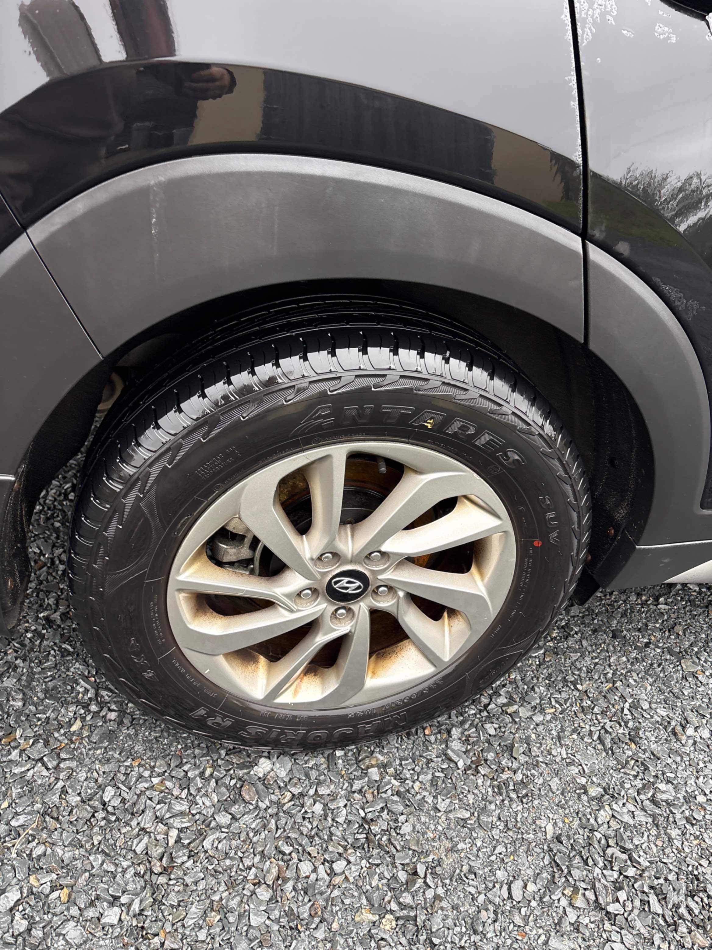 Photo 11 from auction – 2017 HYUNDAI TUCSON SE with VIN KM8J3CA47HU316784