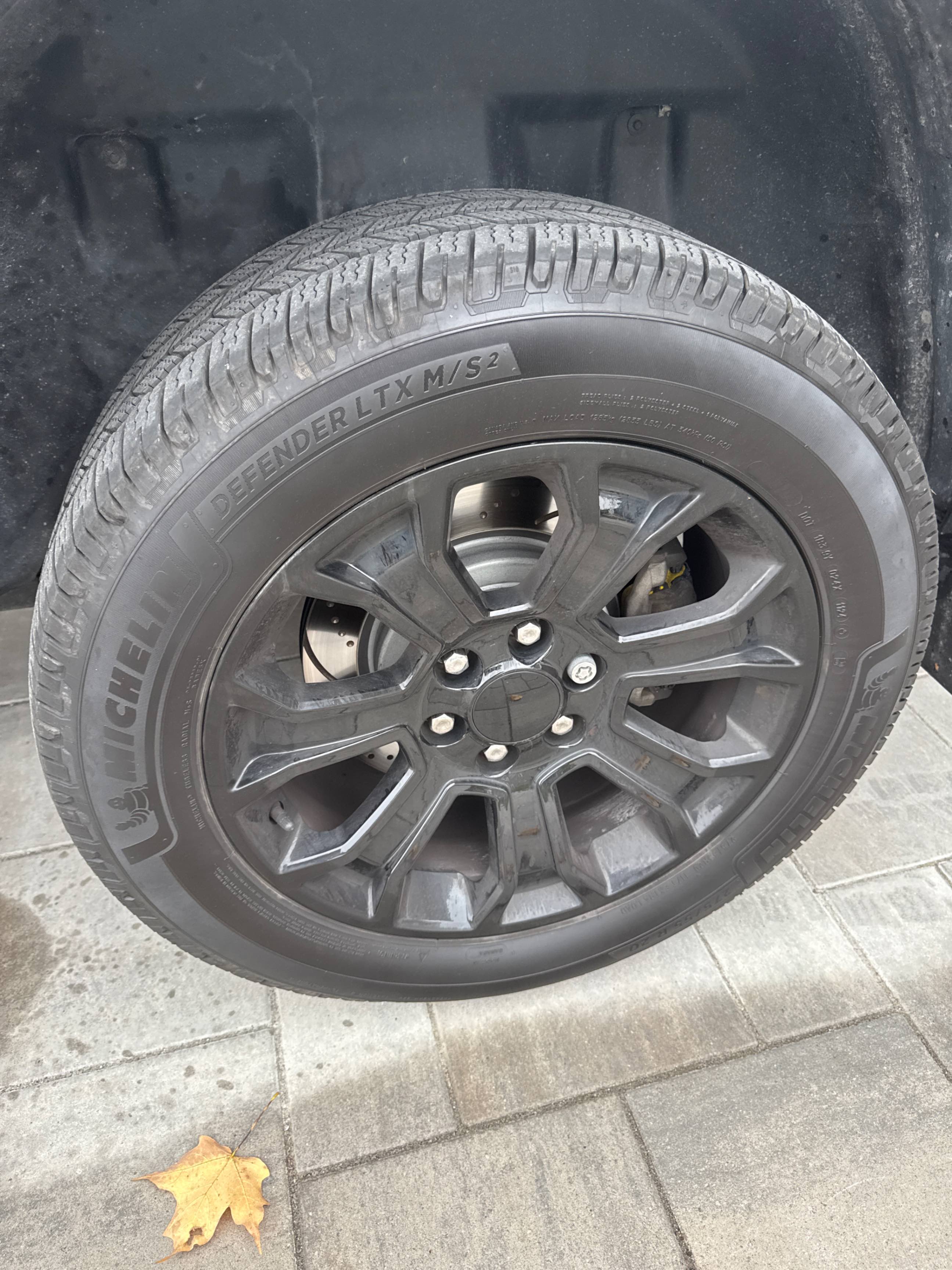 Photo 7 from auction – 2021 RAM 1500 LIMITED with VIN 1C6SRFHM9MN702066