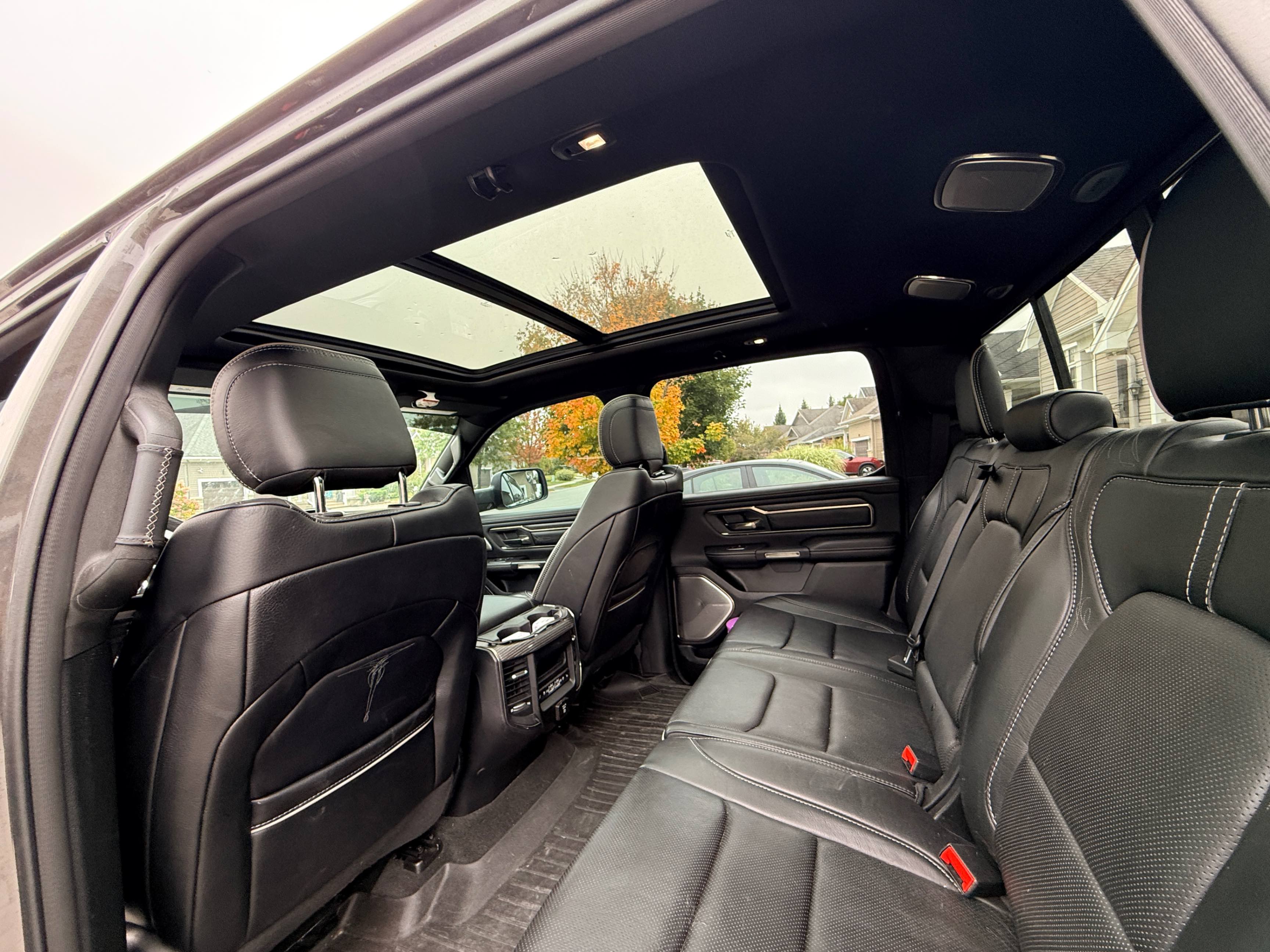 Photo 30 from auction – 2021 RAM 1500 LIMITED with VIN 1C6SRFHM9MN702066