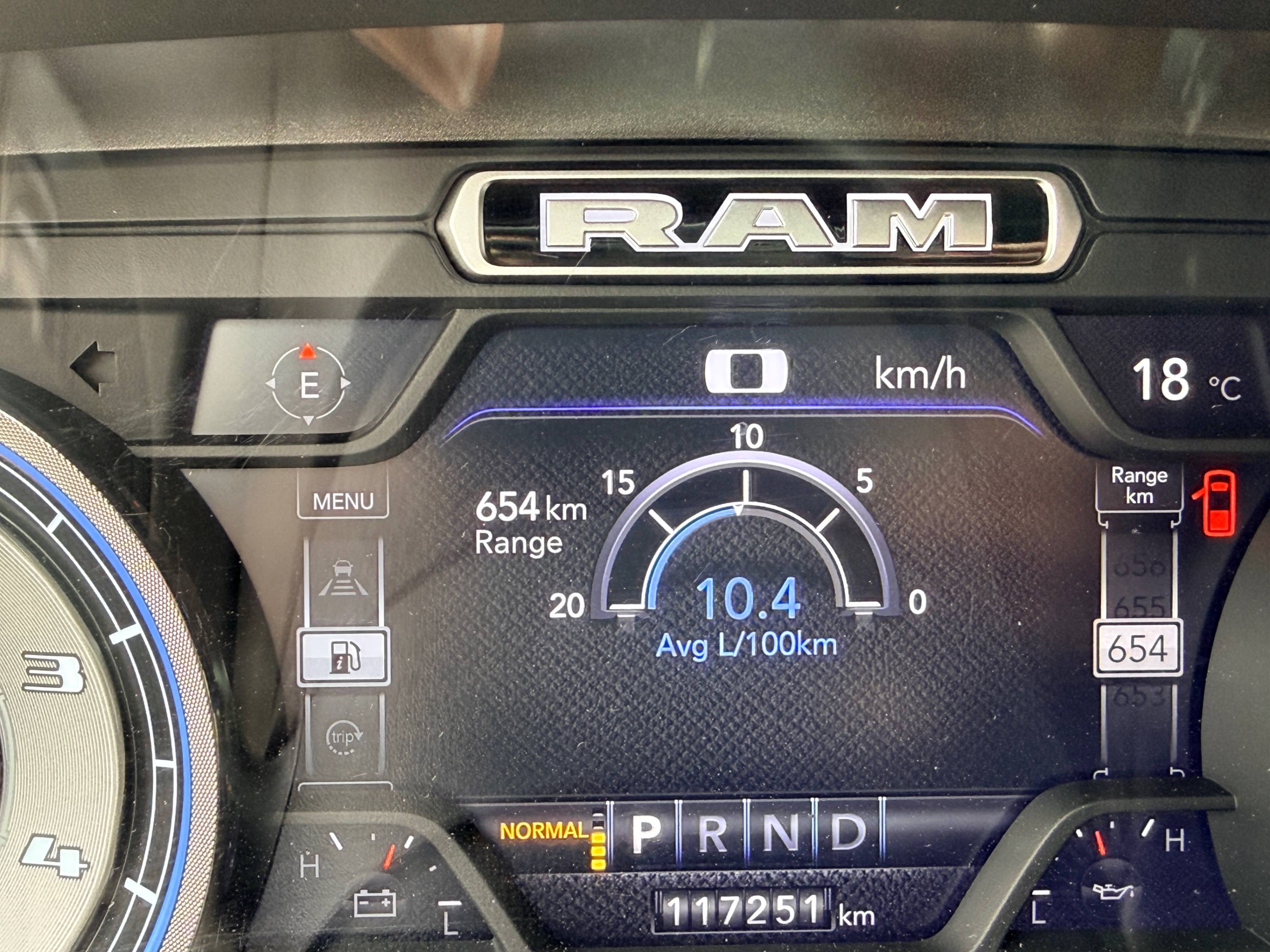Photo 12 from auction – 2021 RAM 1500 LIMITED with VIN 1C6SRFHM9MN702066