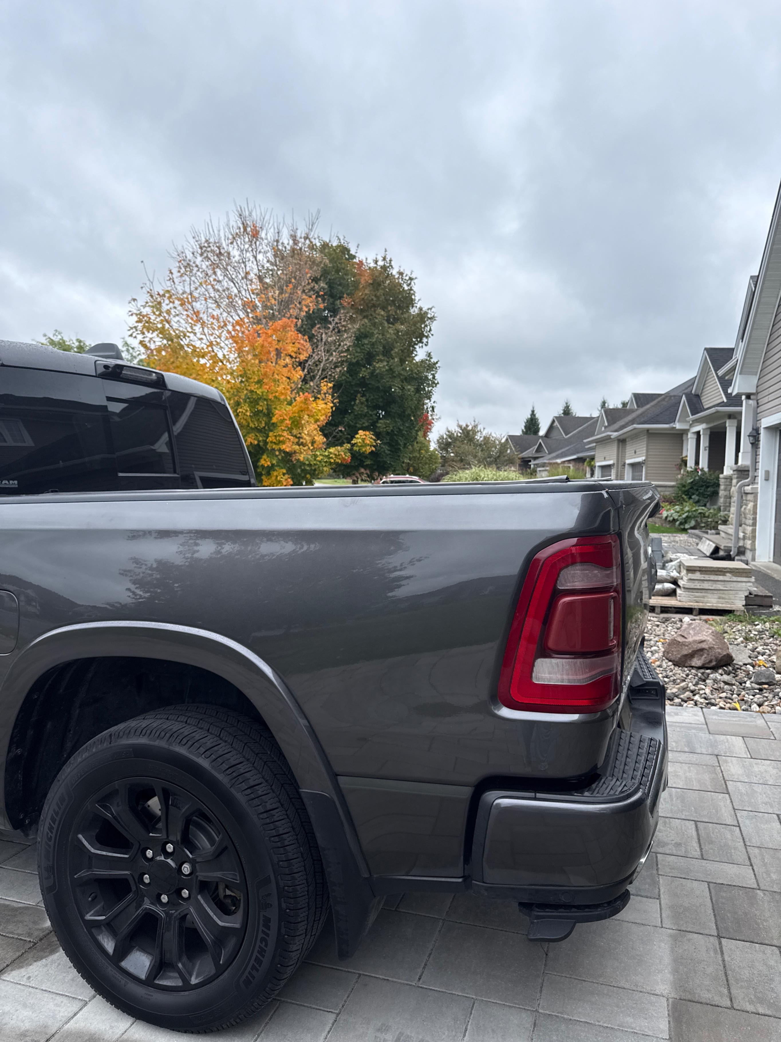 Photo 31 from auction – 2021 RAM 1500 LIMITED with VIN 1C6SRFHM9MN702066