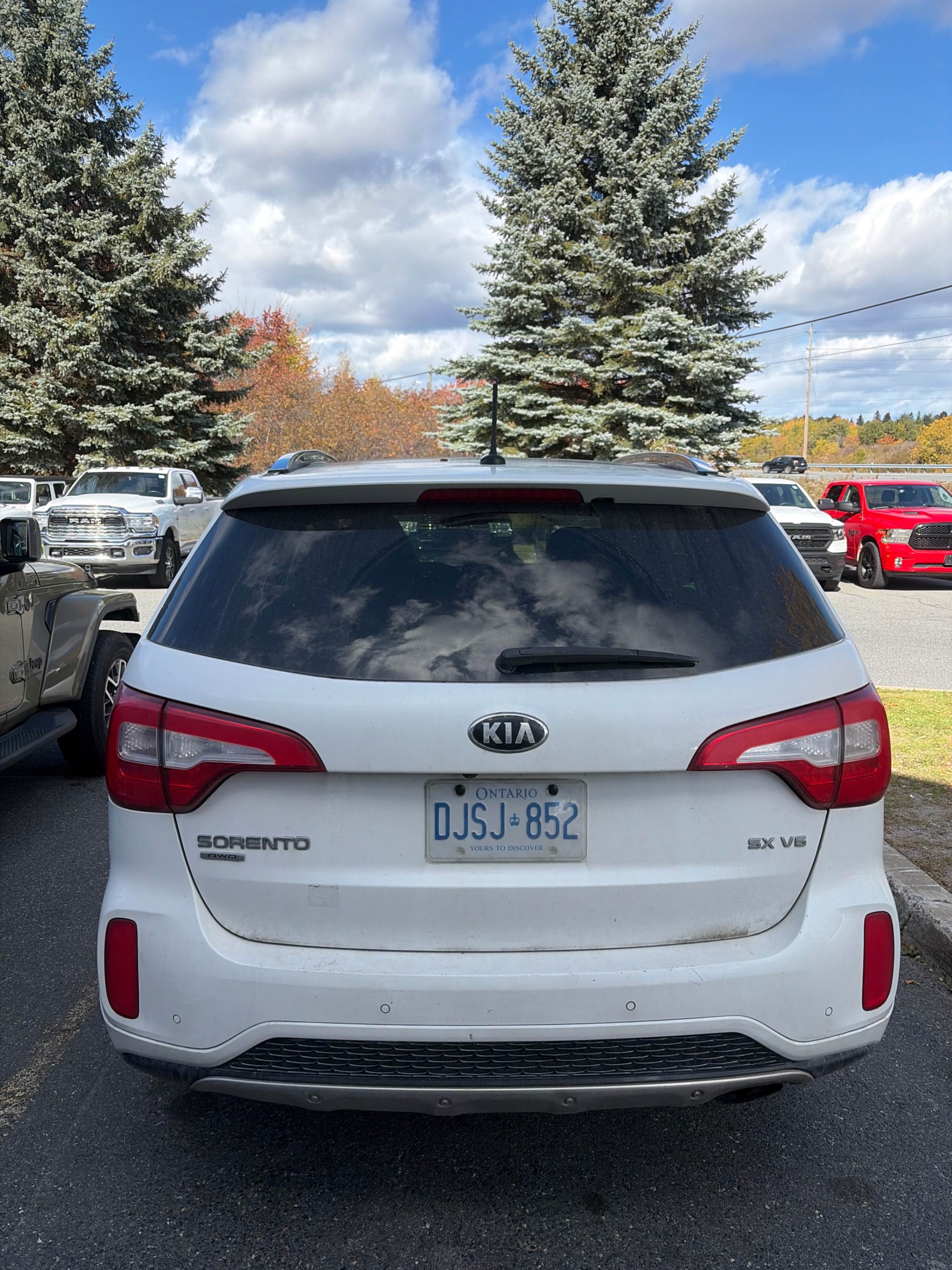 Снимка 4 от търг – 2015 KIA SORENTO SX с VIN 5XYKWDA79FG610721
