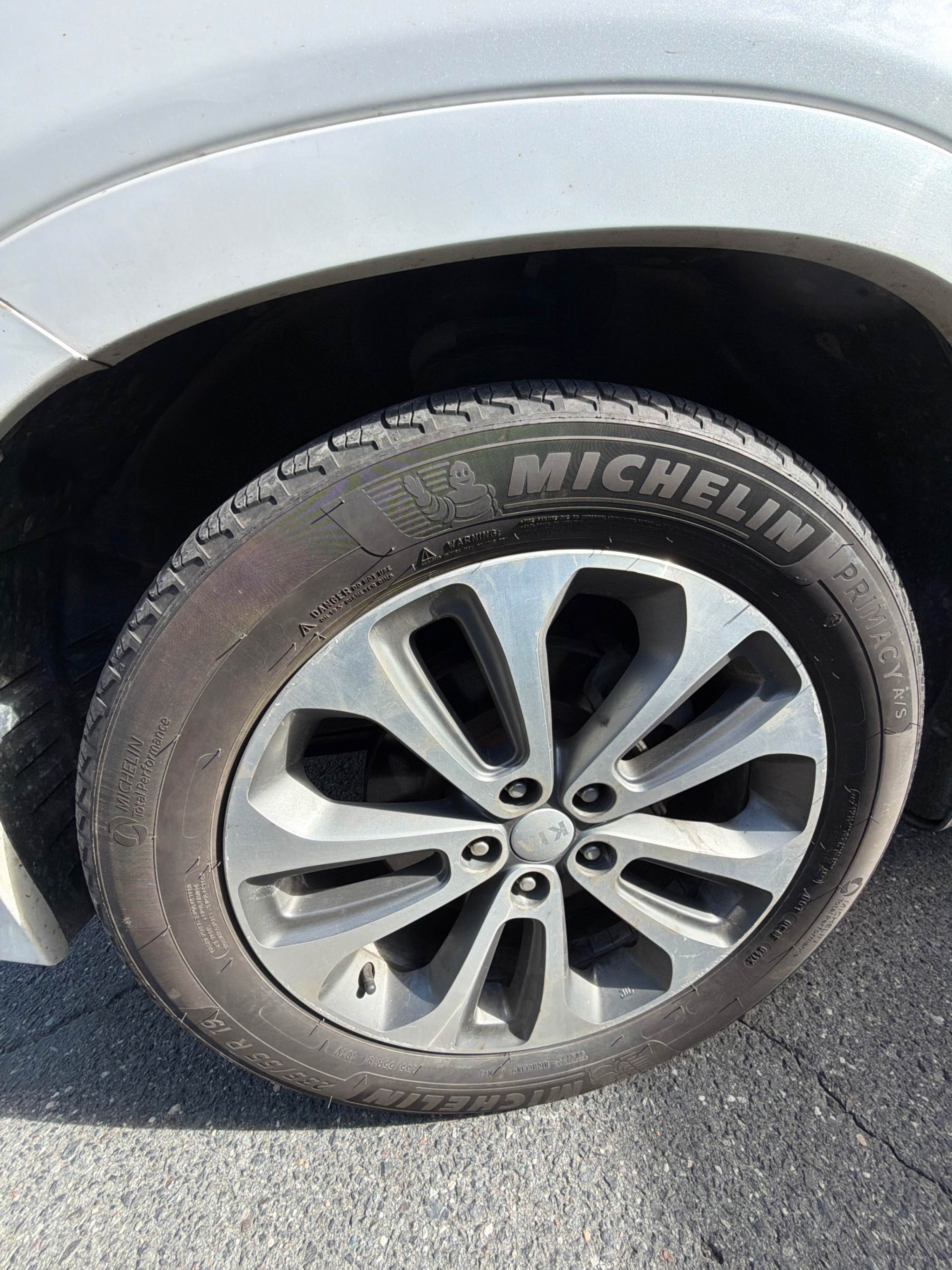 Снимка 7 от търг – 2015 KIA SORENTO SX с VIN 5XYKWDA79FG610721