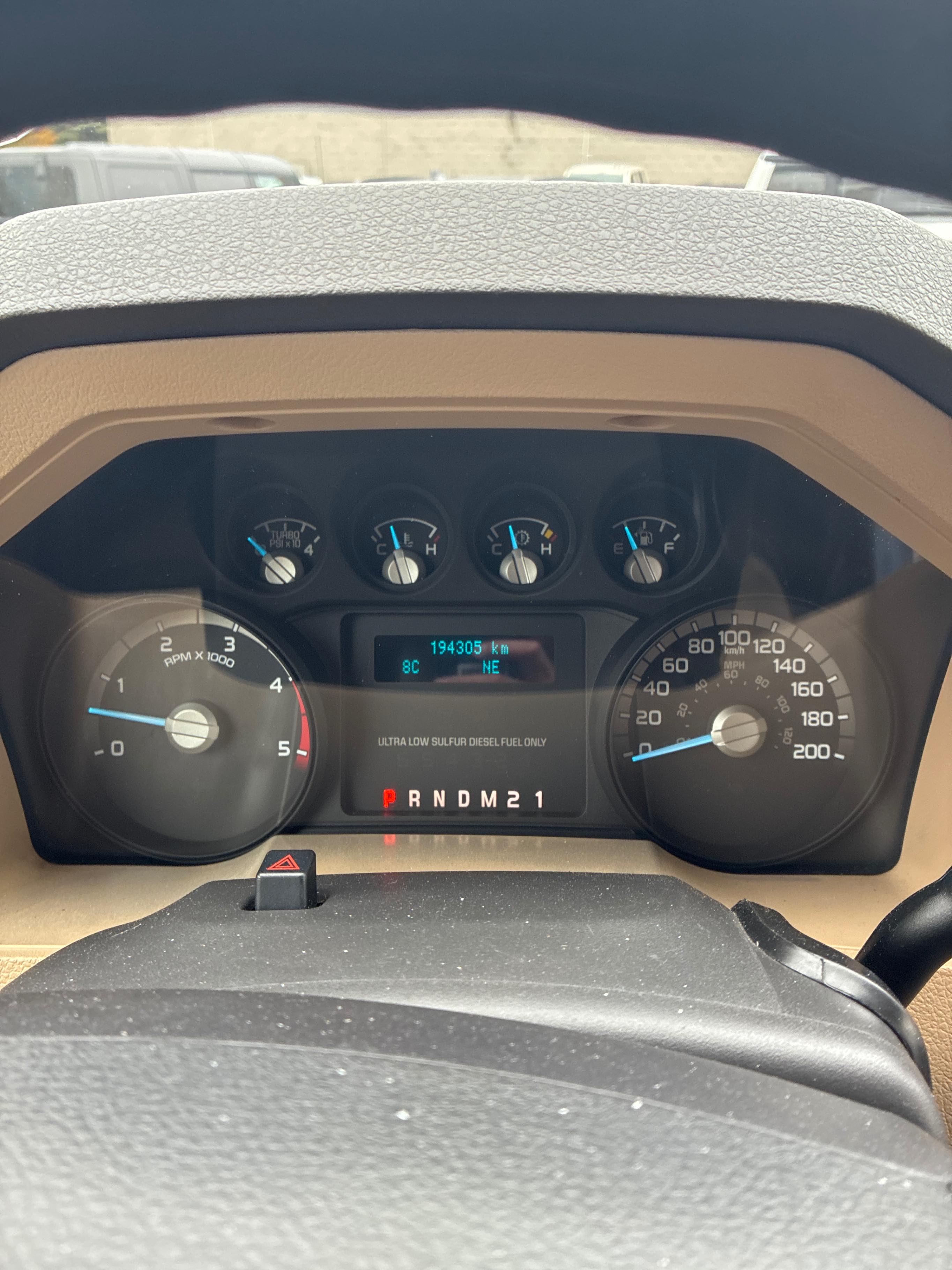 Снимка 8 от търг – 2016 FORD SUPER DUTY F-250 SRW 4WD CREW CAB с VIN 1FT7W2BT2GEA67969