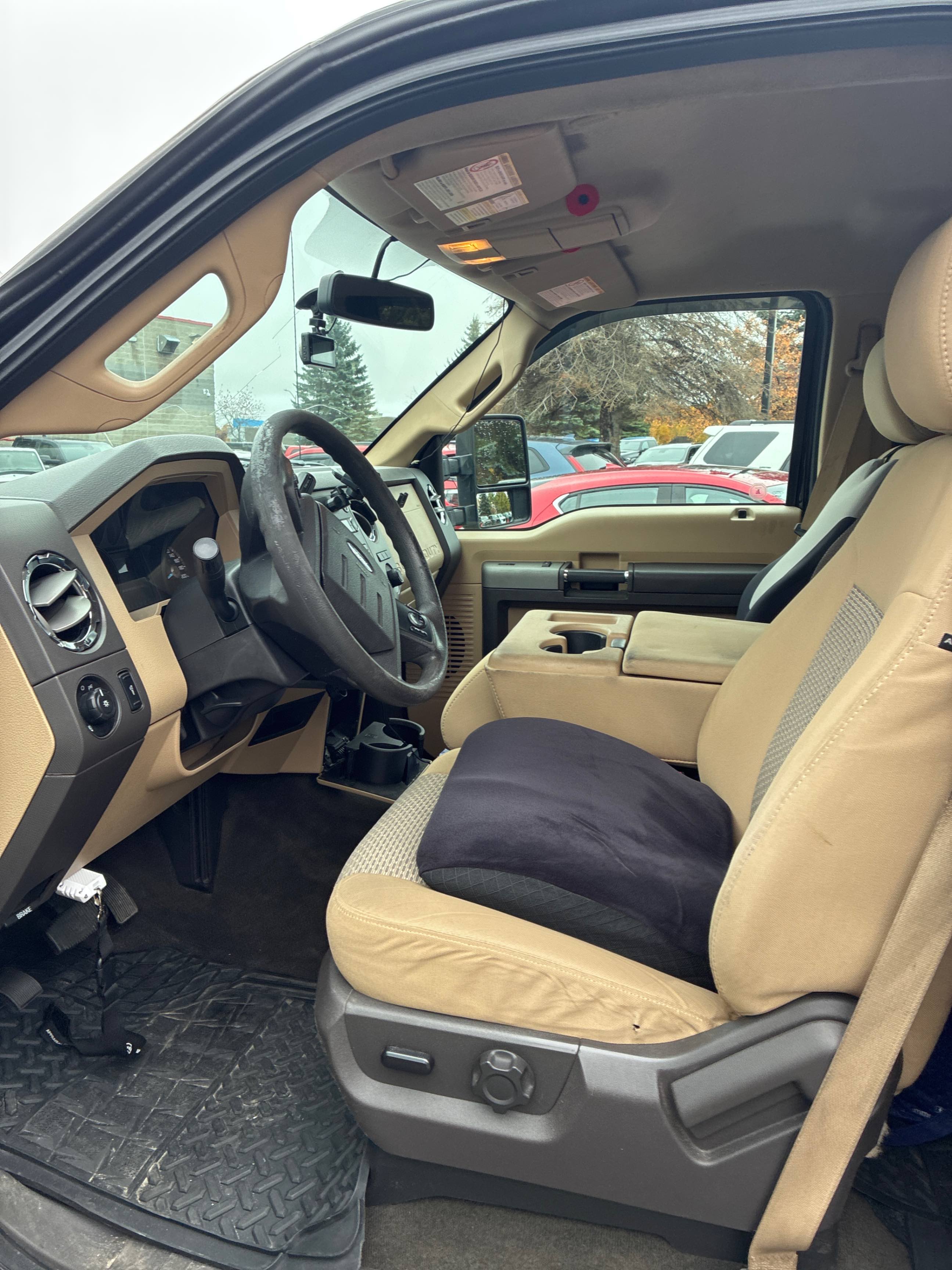Снимка 5 от търг – 2016 FORD SUPER DUTY F-250 SRW 4WD CREW CAB с VIN 1FT7W2BT2GEA67969